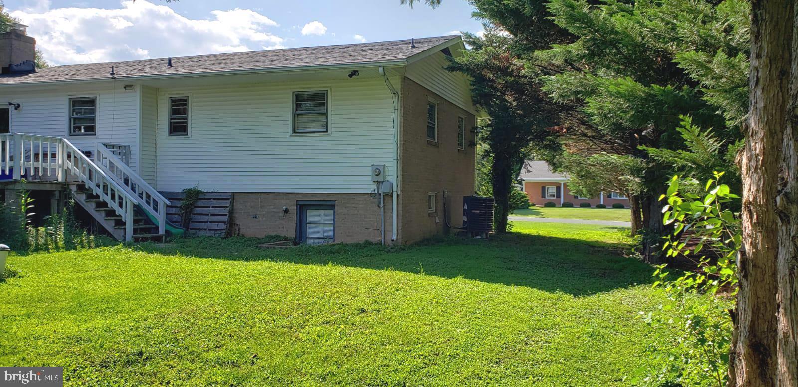 CLOVER HILL - Residential