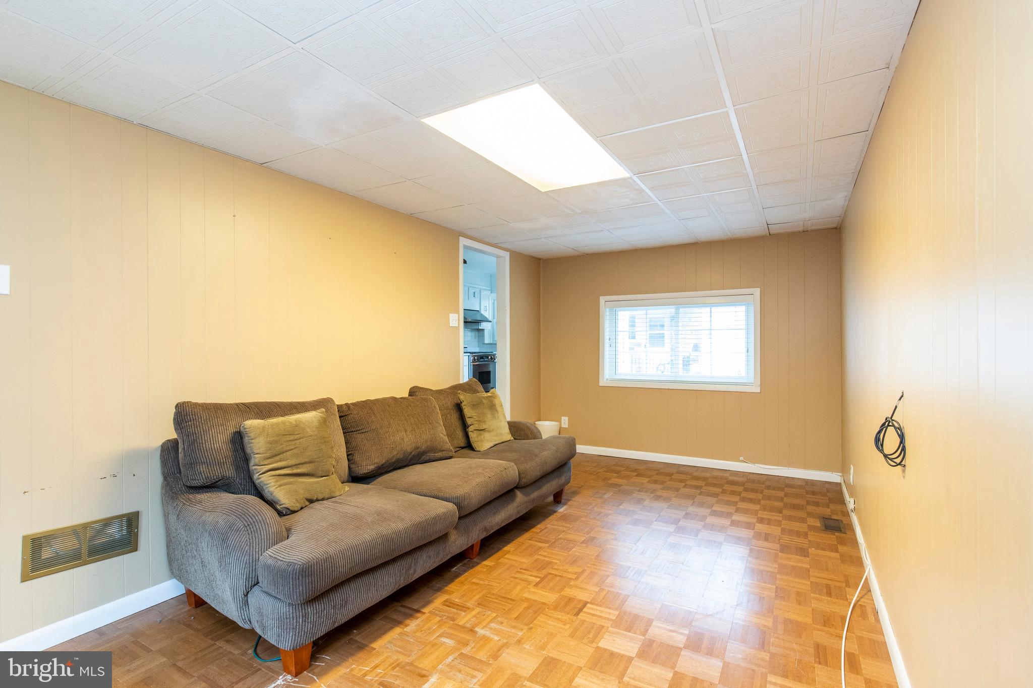 WYNNEWOOD VALLEY - Residential