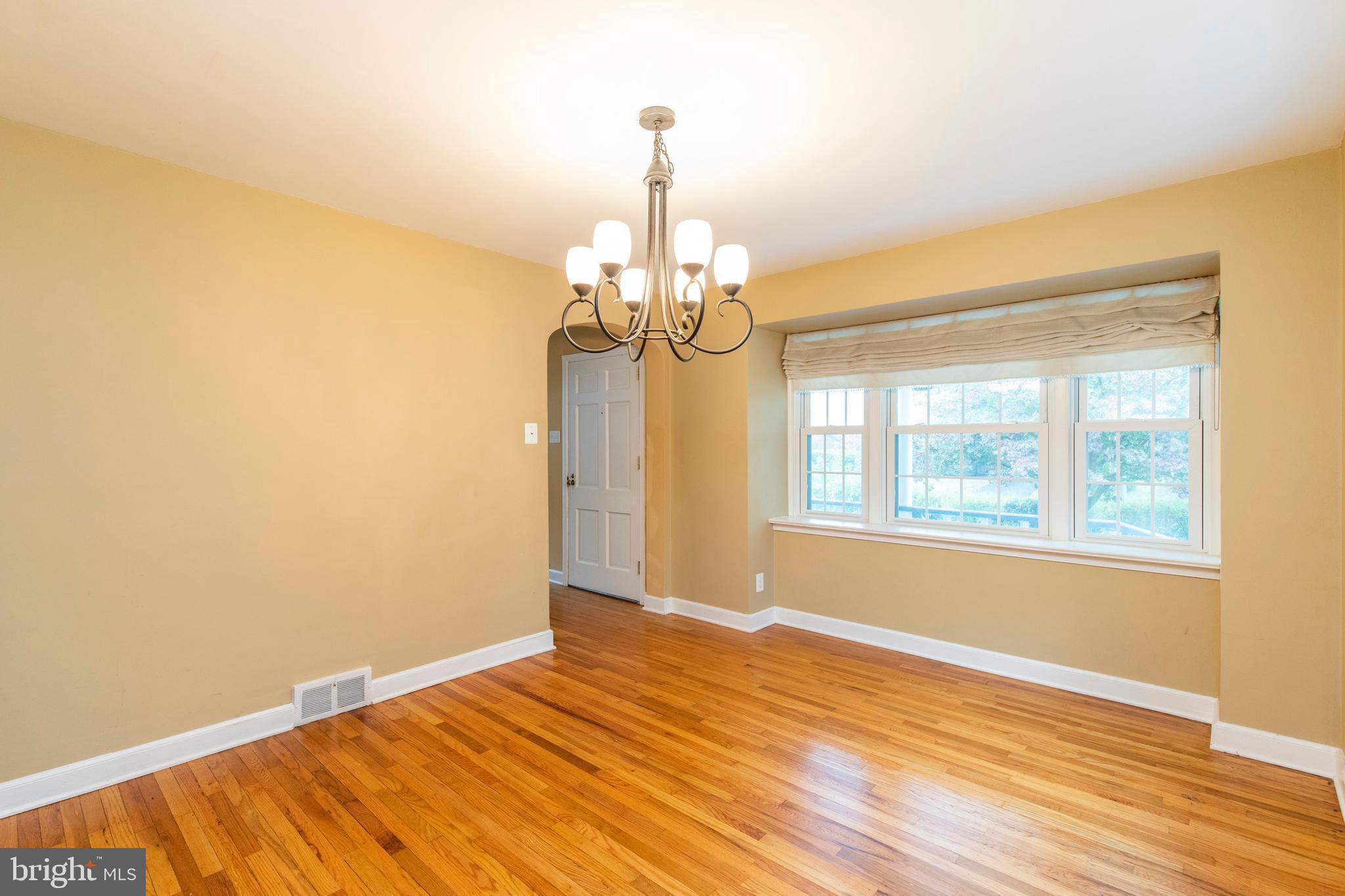 WYNNEWOOD VALLEY - Residential