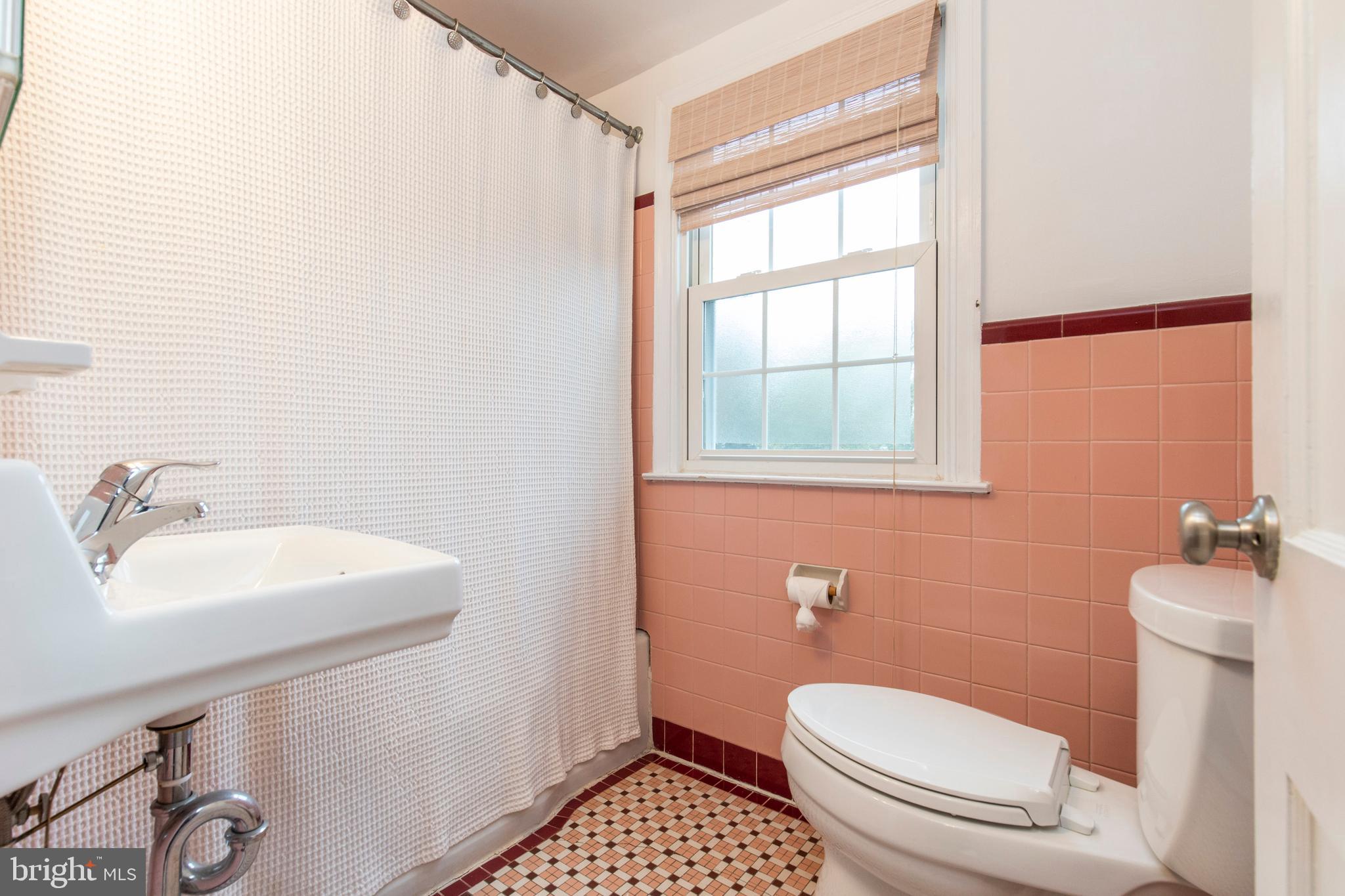 WYNNEWOOD VALLEY - Residential