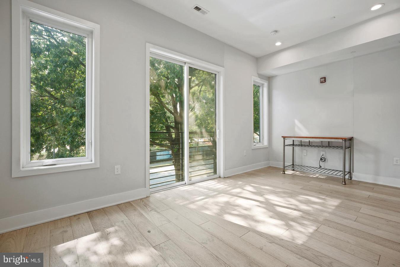 7129 GEORGIA AVENUE NW 4