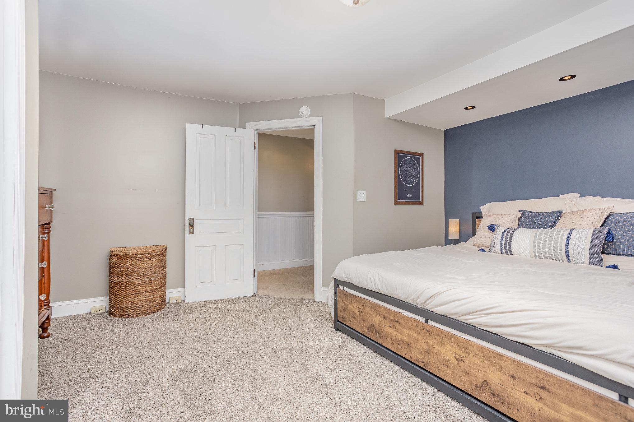 DENVER BOROUGH - Residential