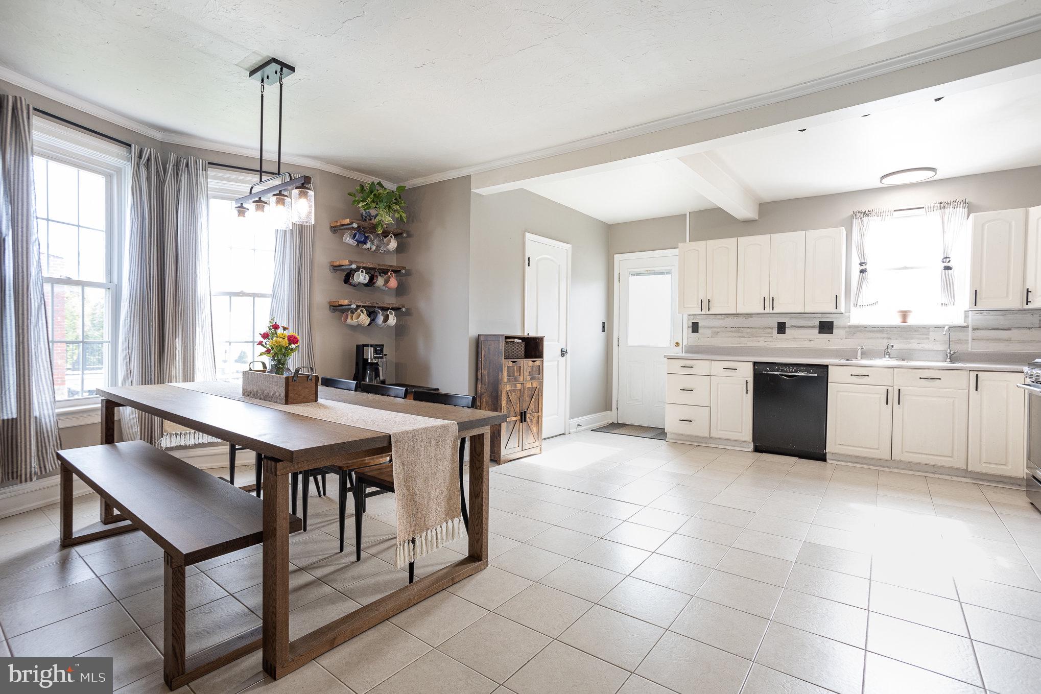 DENVER BOROUGH - Residential