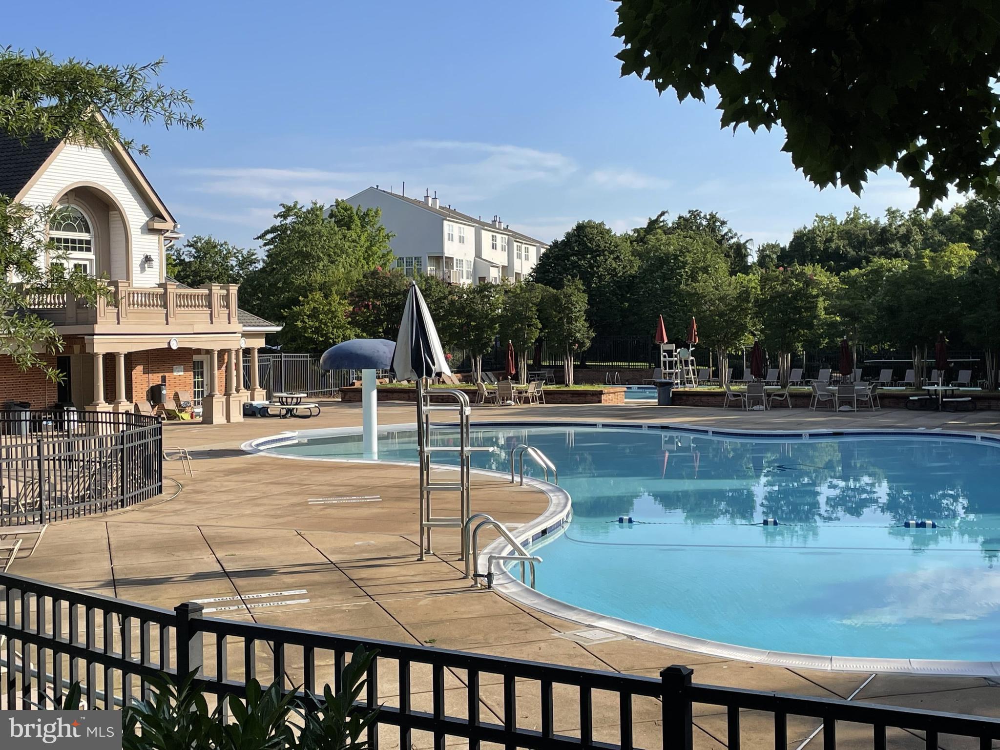 DOMINION STATION - Residential