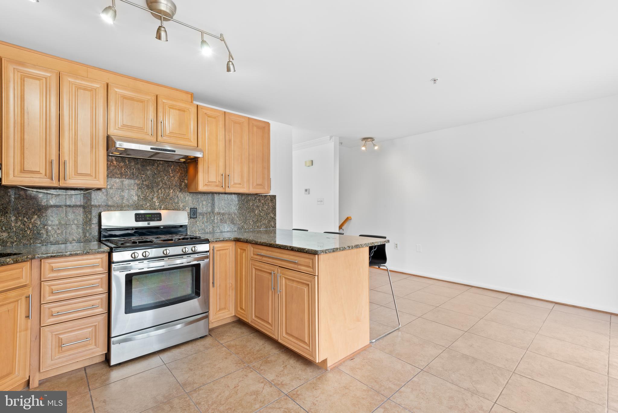 GREENBROOK MANOR - Residential