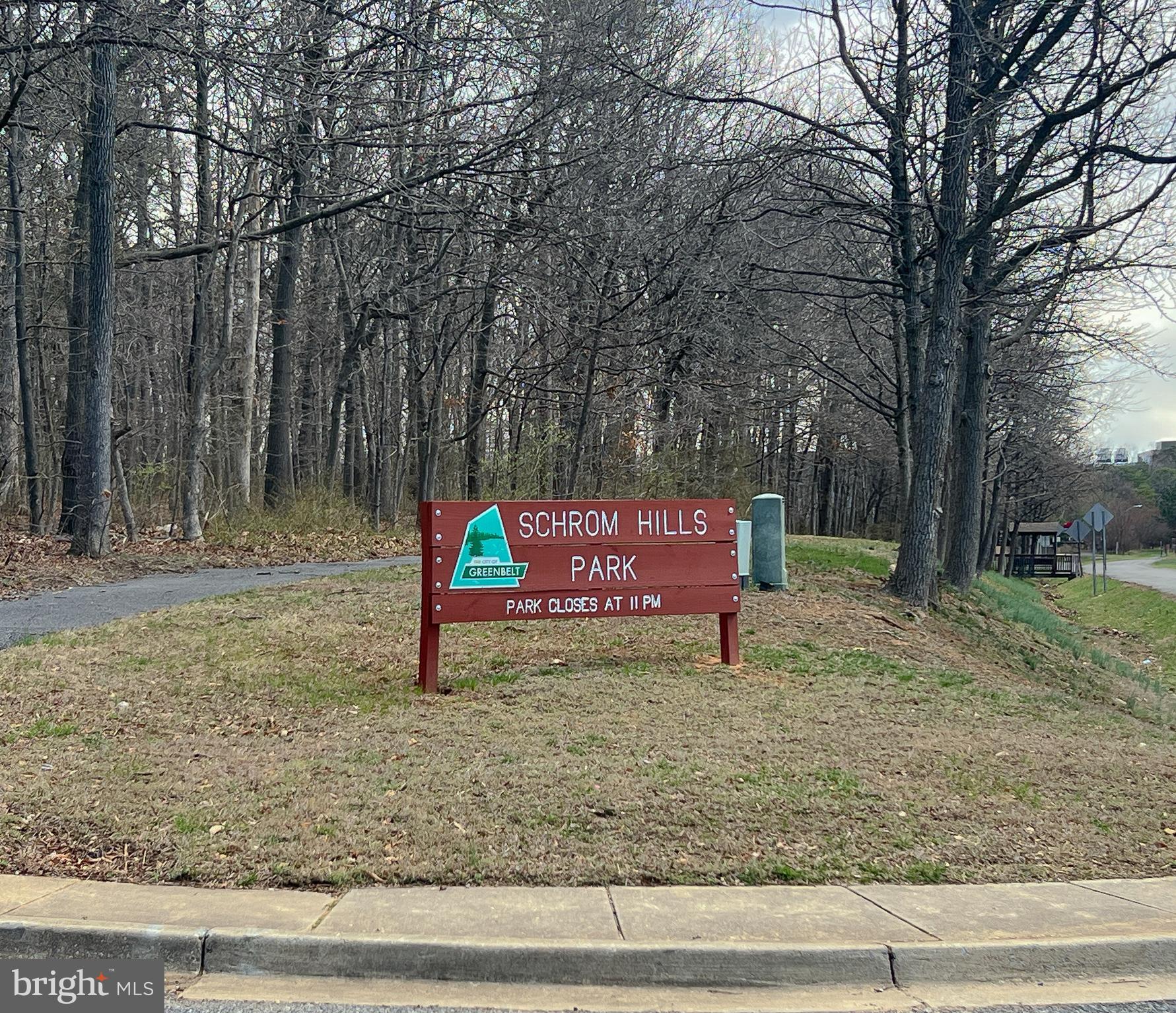 GREENBROOK MANOR - Residential