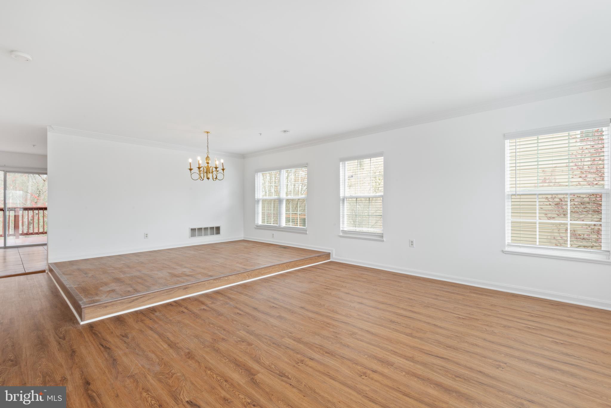 GREENBROOK MANOR - Residential