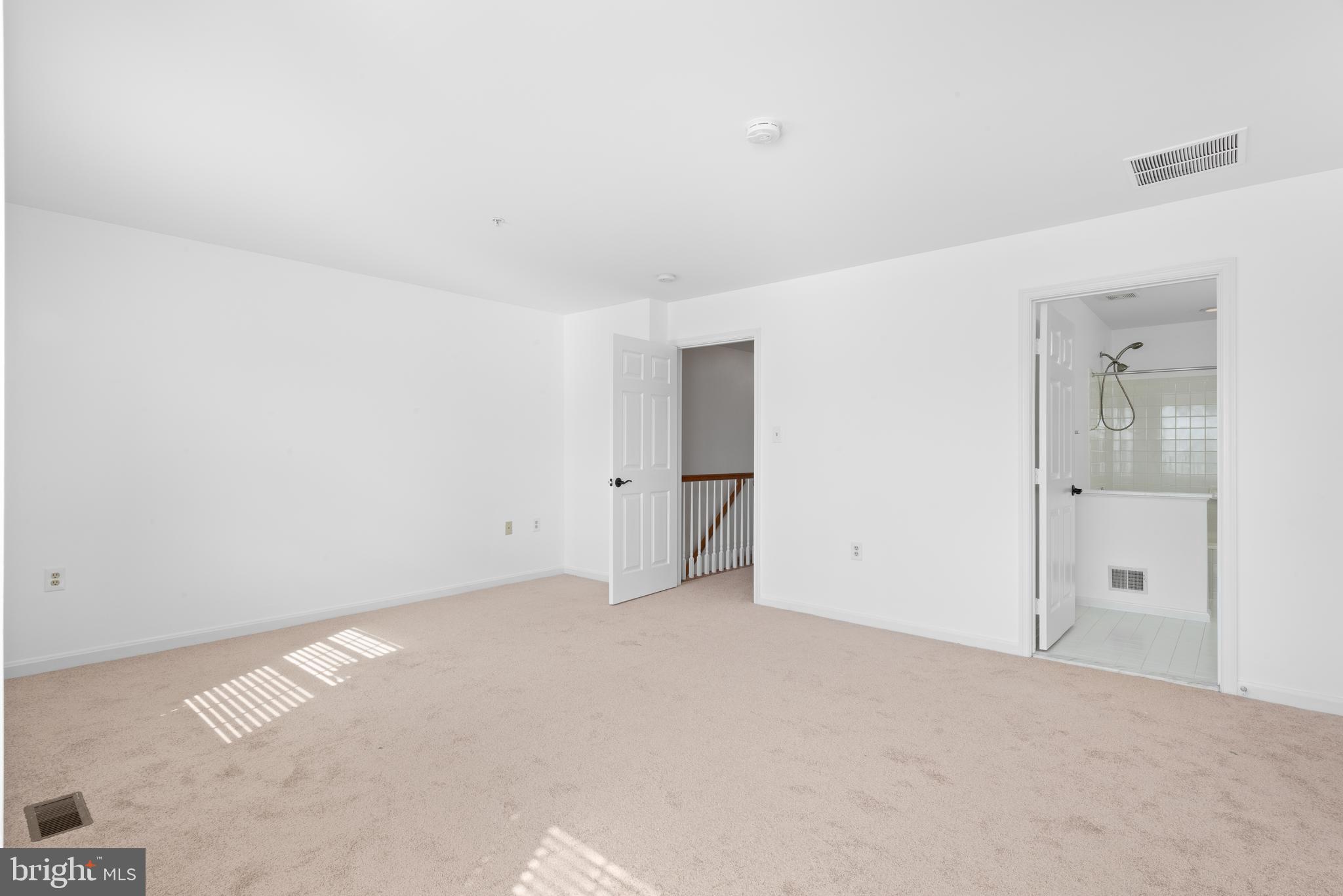 GREENBROOK MANOR - Residential