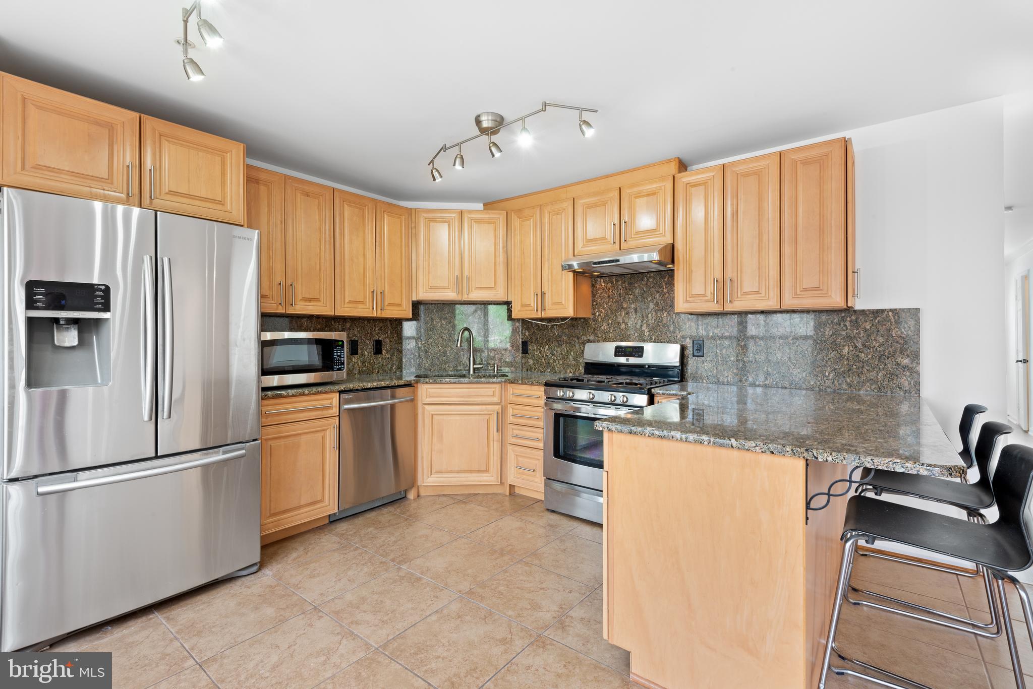 GREENBROOK MANOR - Residential