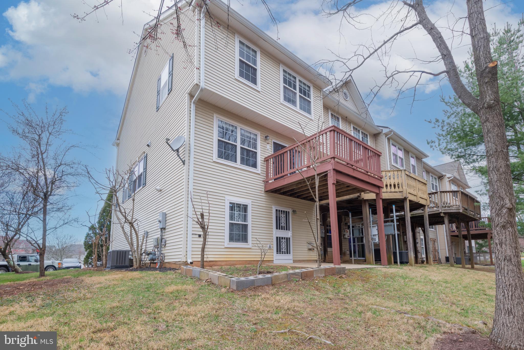 GREENBROOK MANOR - Residential