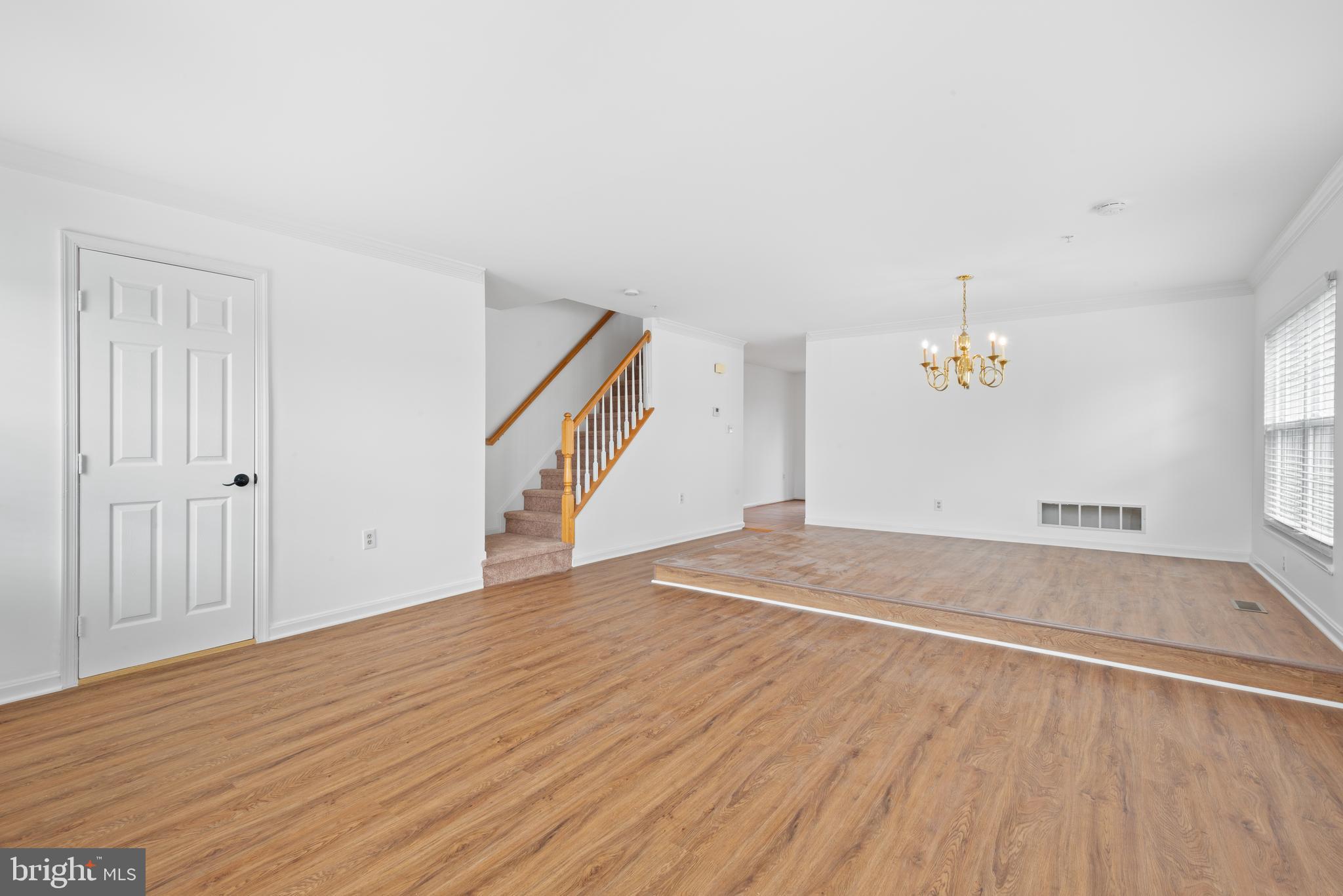 GREENBROOK MANOR - Residential