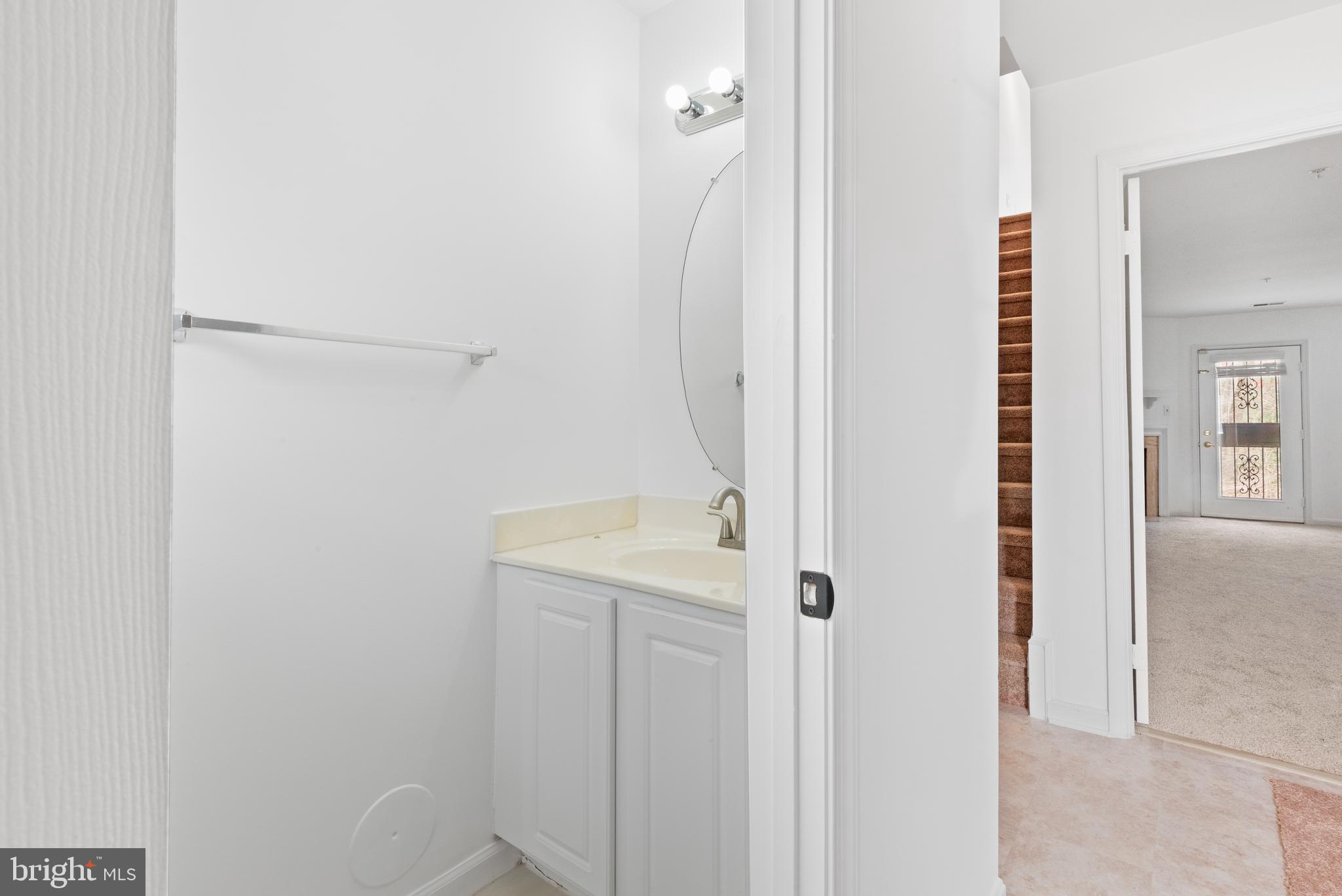 GREENBROOK MANOR - Residential