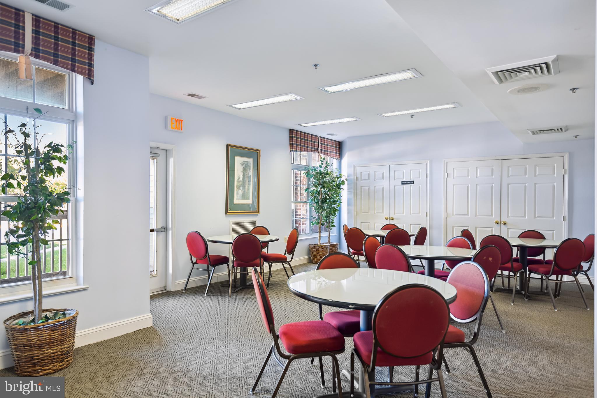 GREENBROOK MANOR - Residential