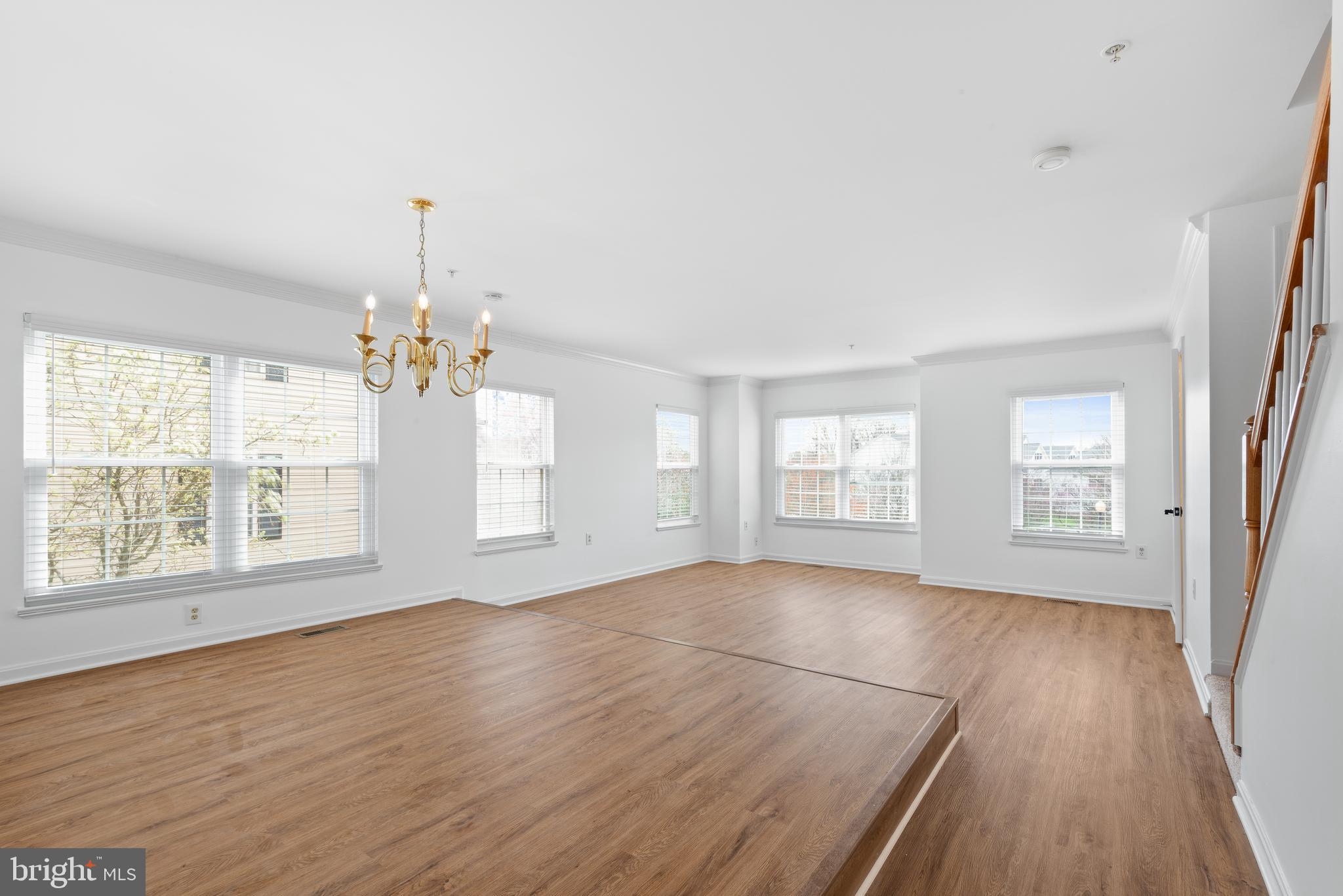 GREENBROOK MANOR - Residential