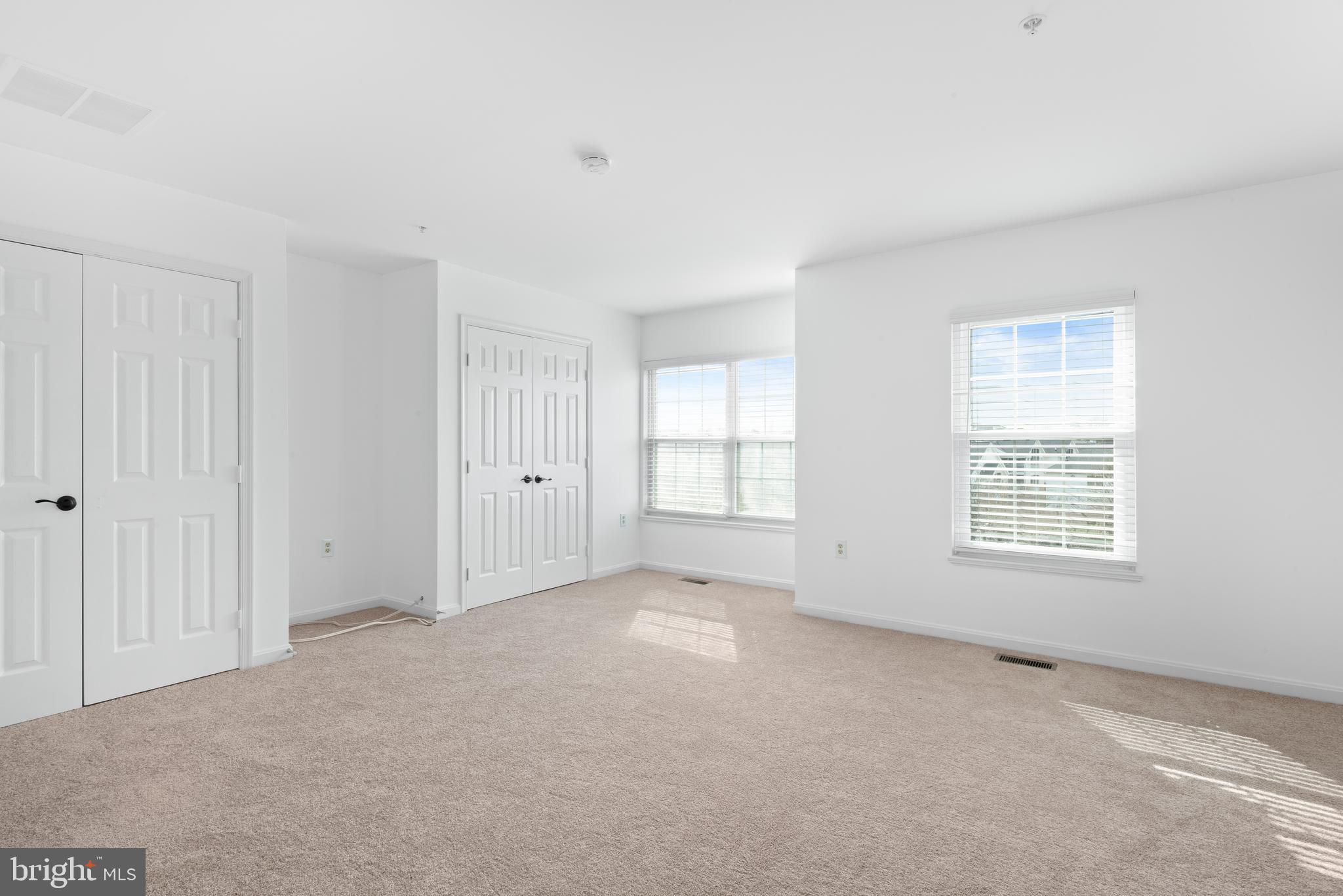 GREENBROOK MANOR - Residential