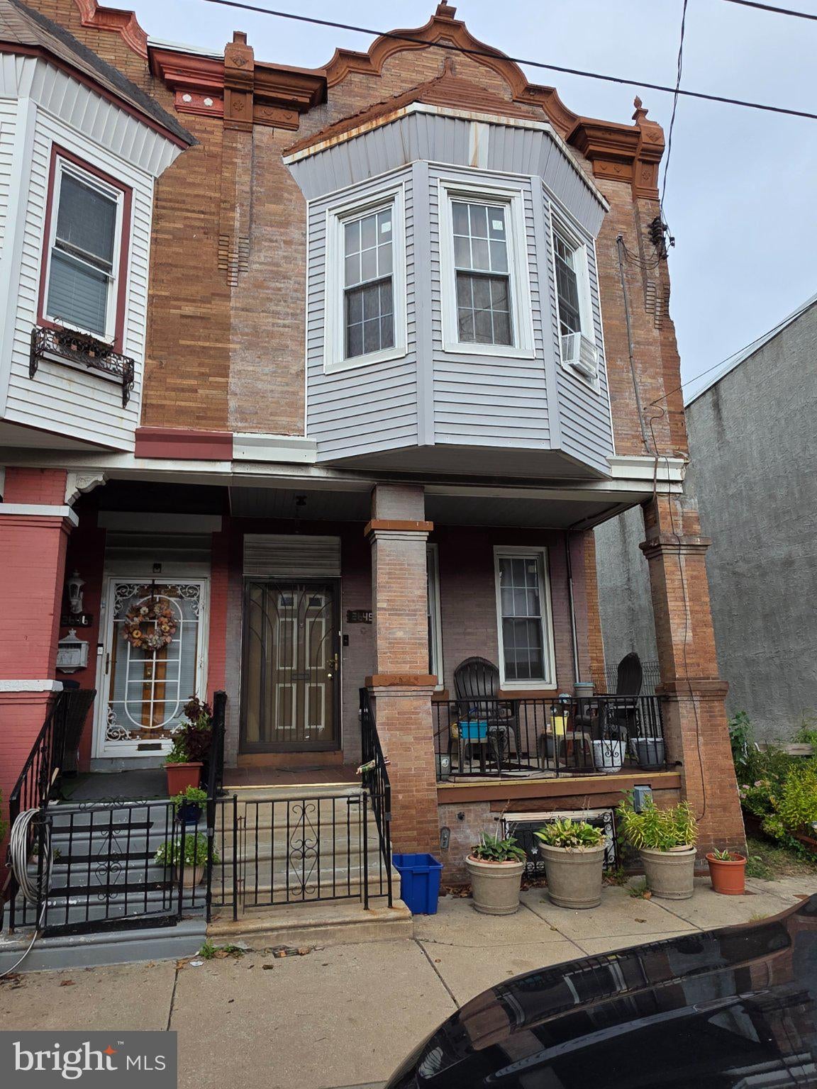 2648 N 33RD