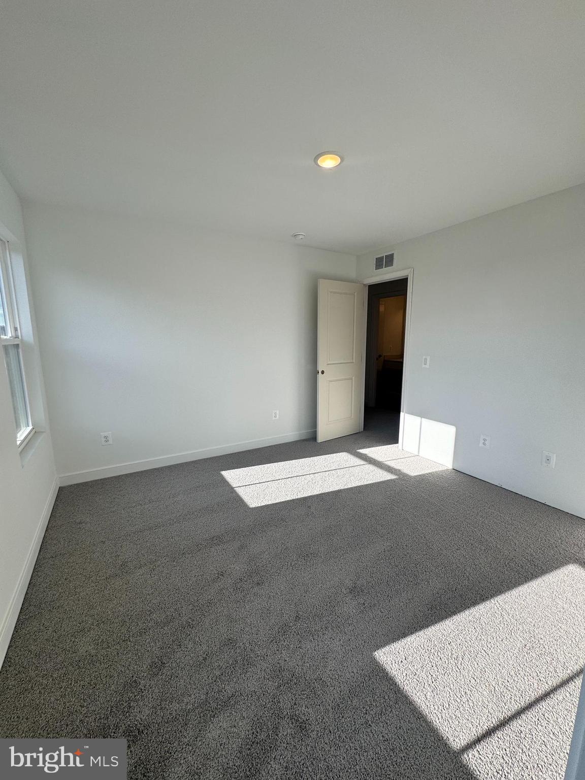 ESTATES OF TUSCARORA - Residential