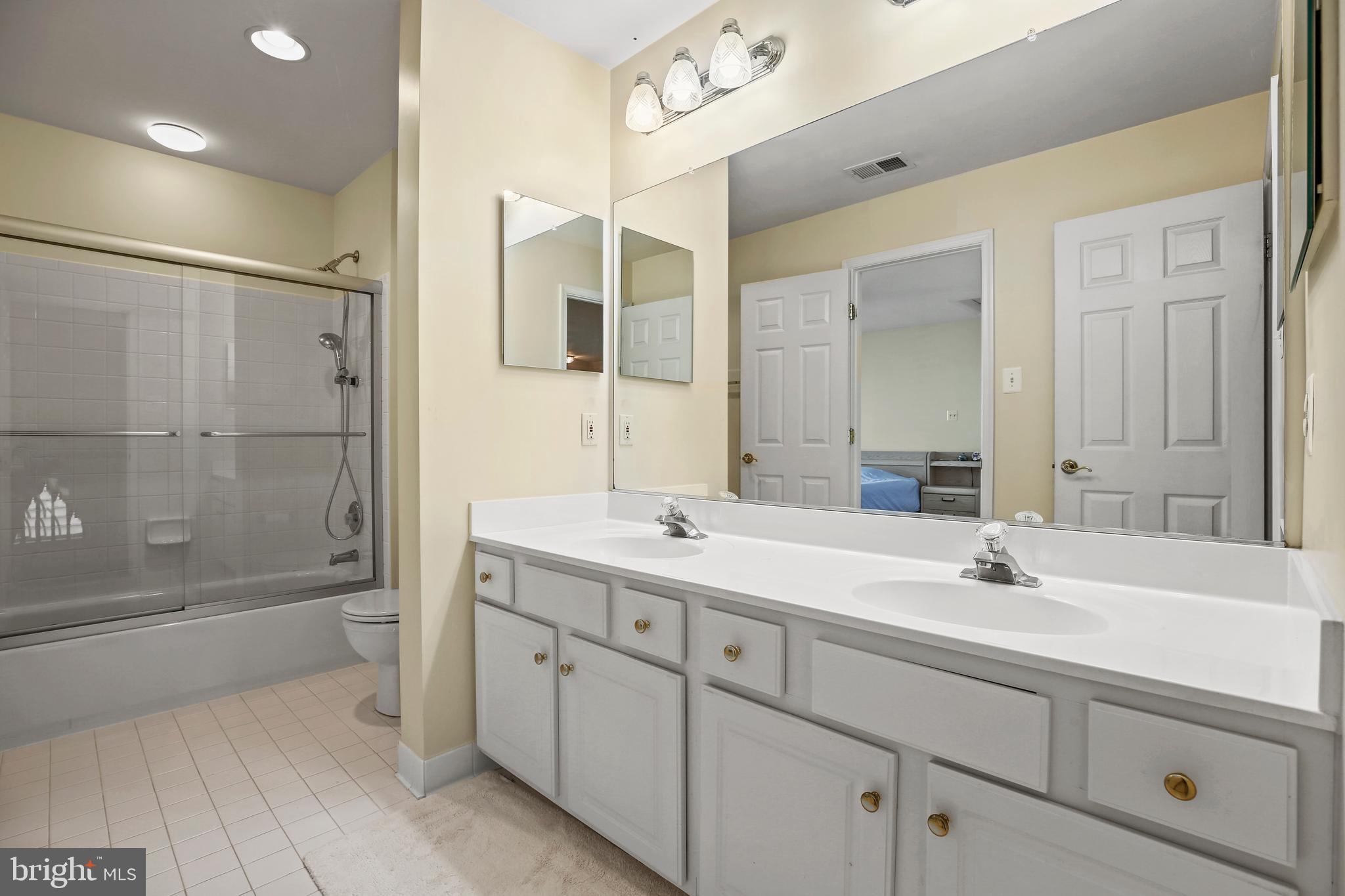 LAKELANDS GREAT SENECA - Residential