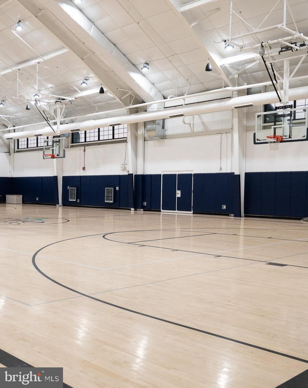 TWO RIVERS - Residential