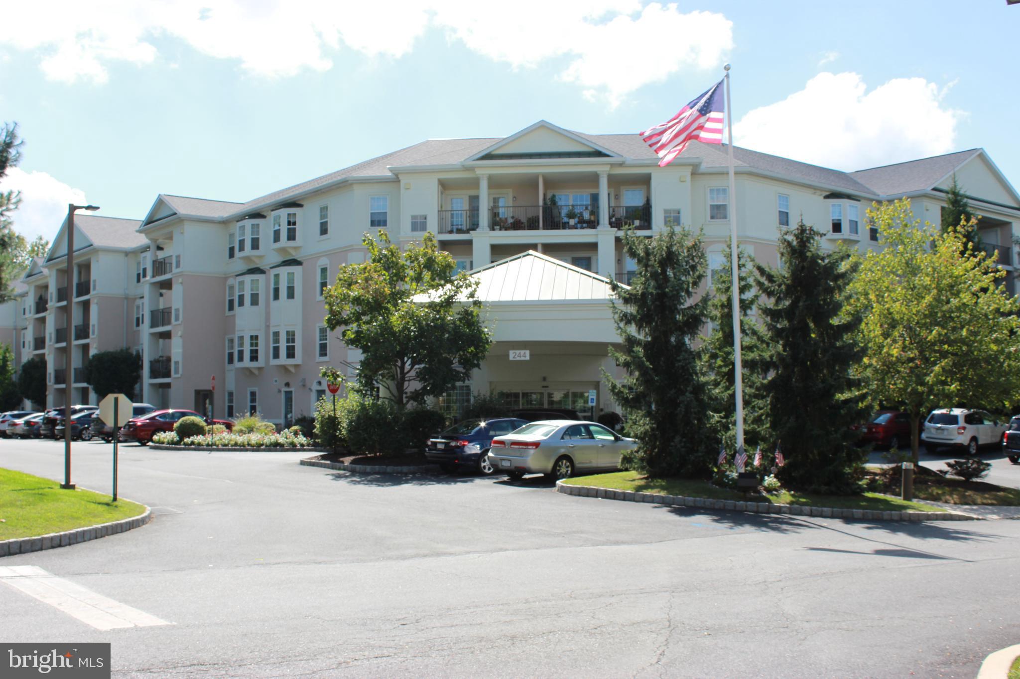 WINDSOR AT GLEN MI - Residential