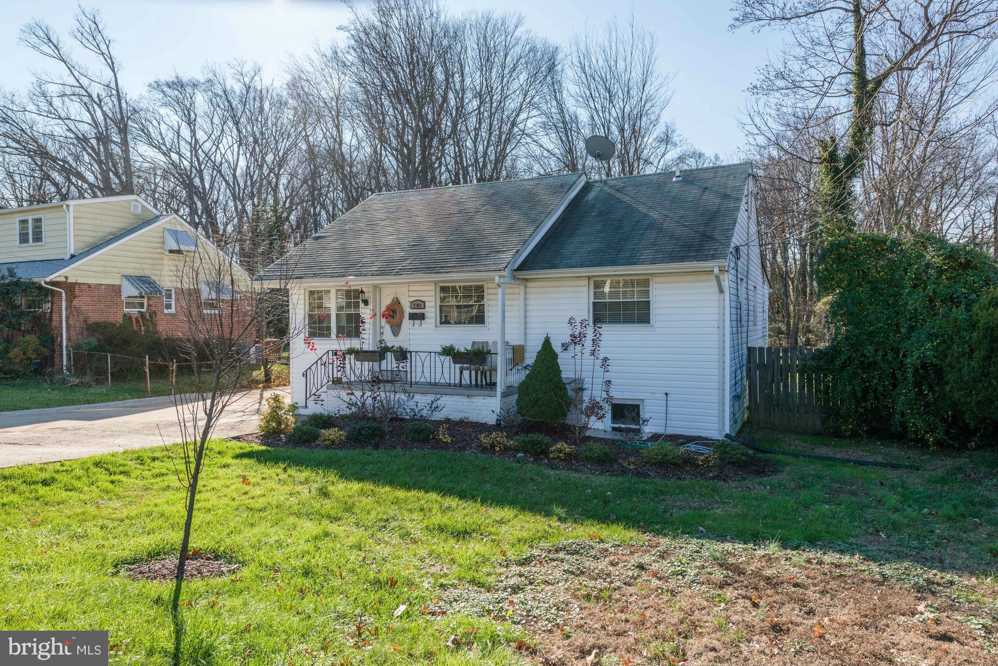 BROYHILL PARK - Residential