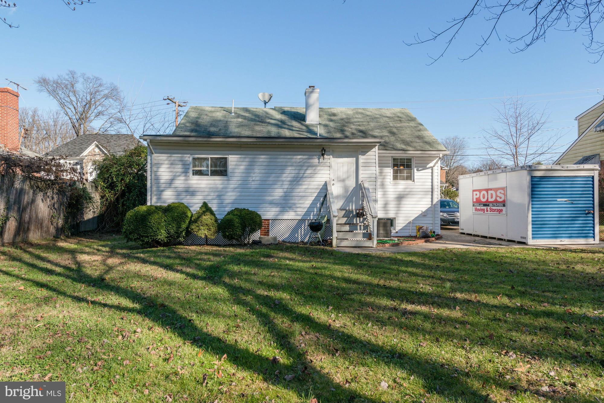 BROYHILL PARK - Residential