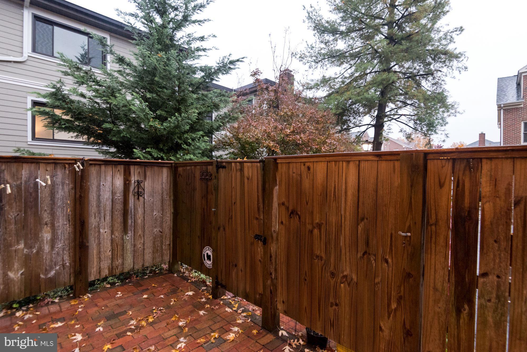 CLEMENTS COURT - Residential