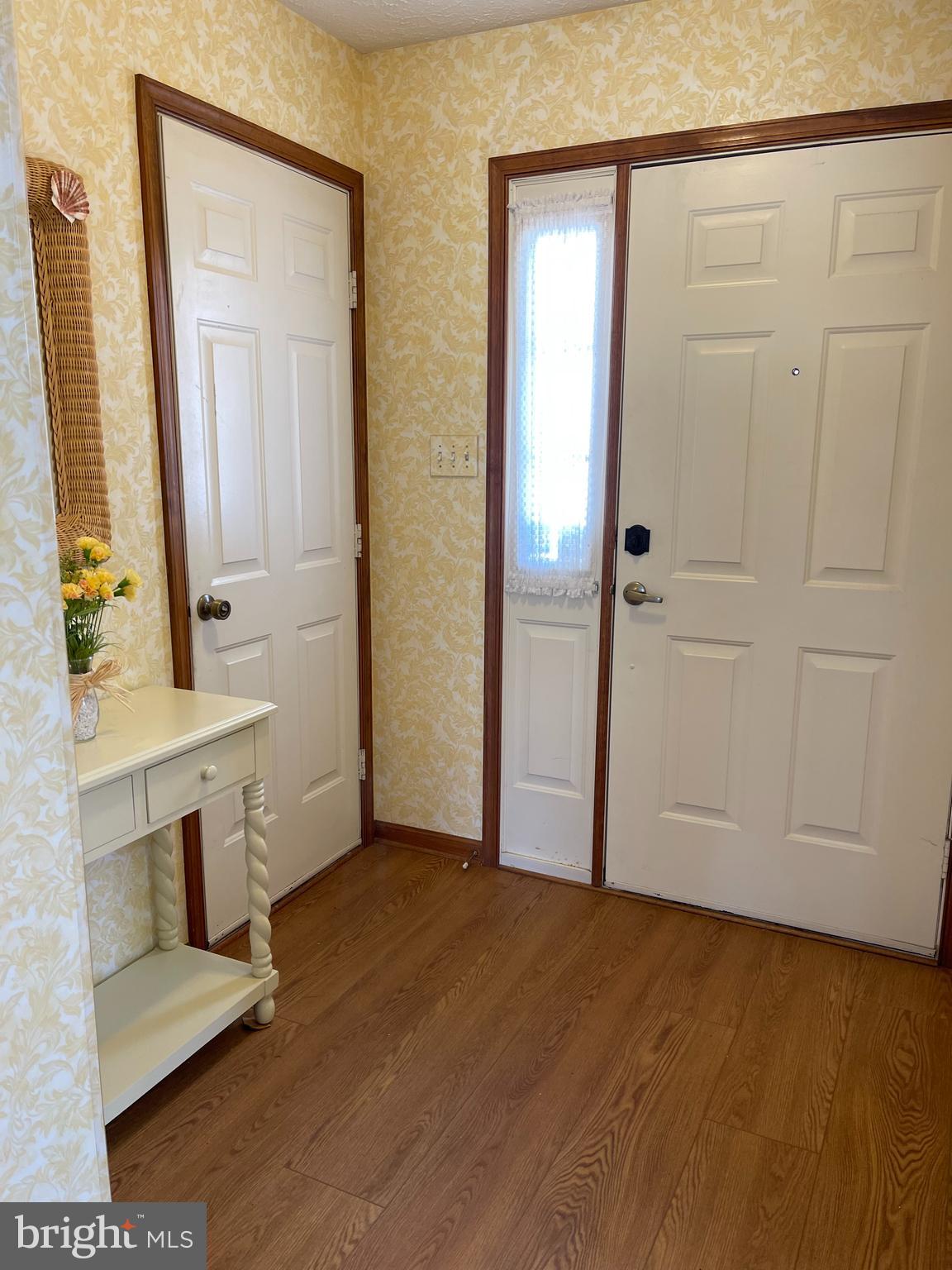 7 BUTTONBUSH COURT