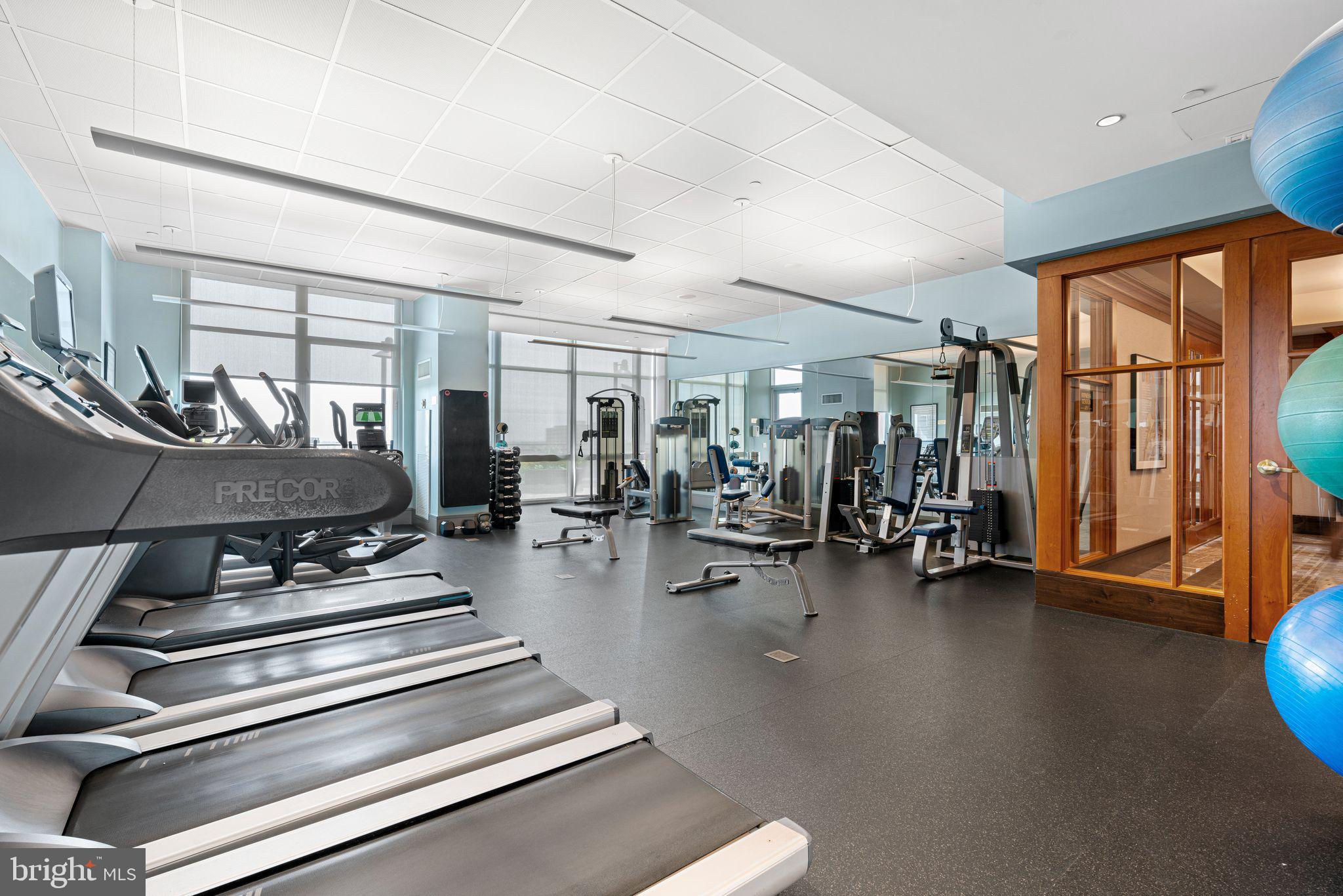 AVENUE OF THE ARTS - Residential