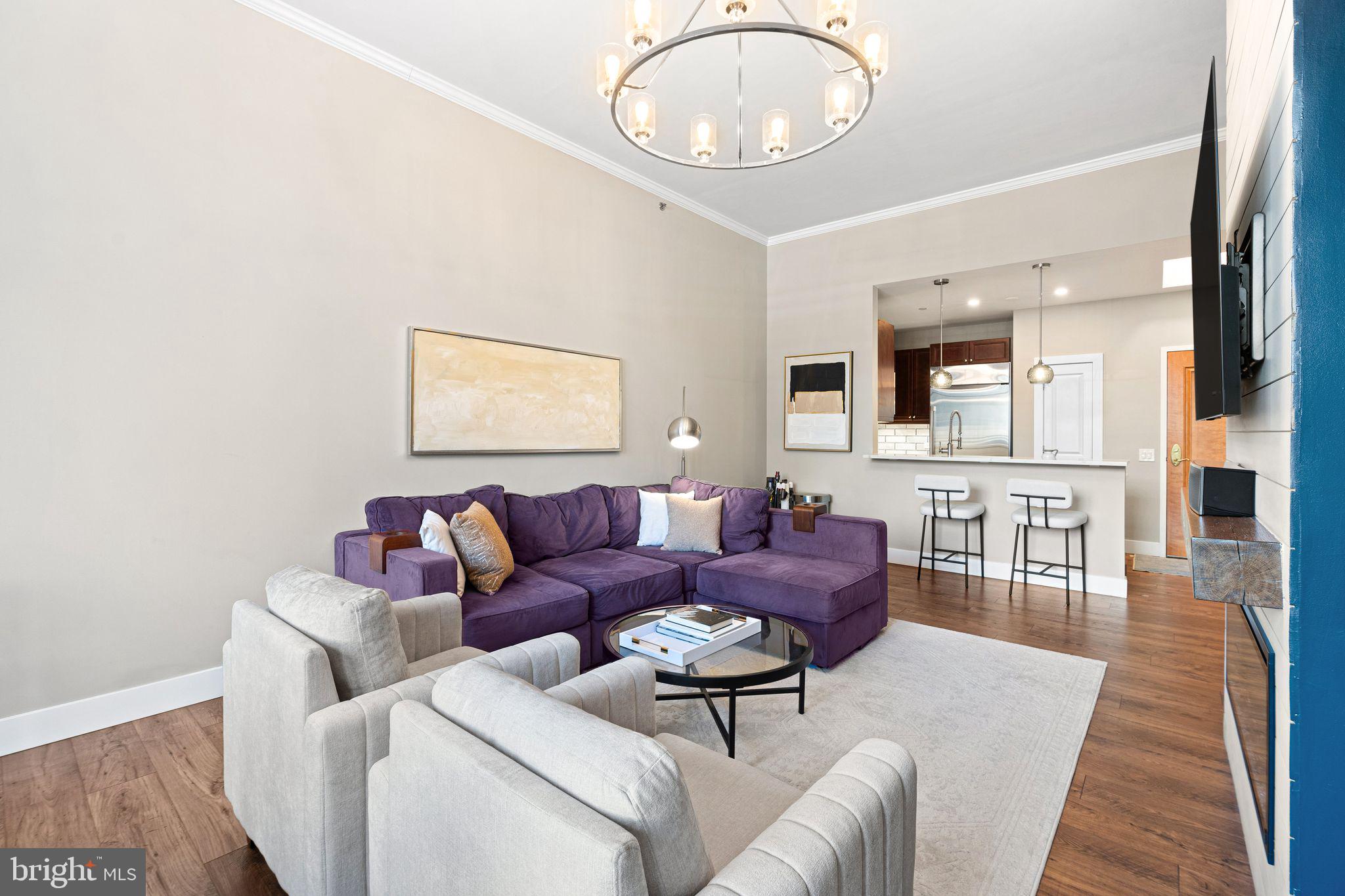 AVENUE OF THE ARTS - Residential