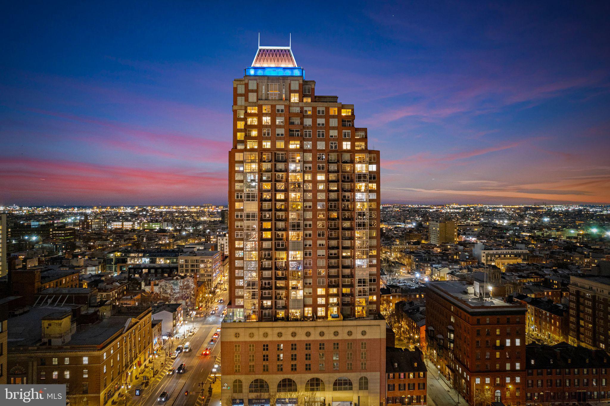 AVENUE OF THE ARTS - Residential