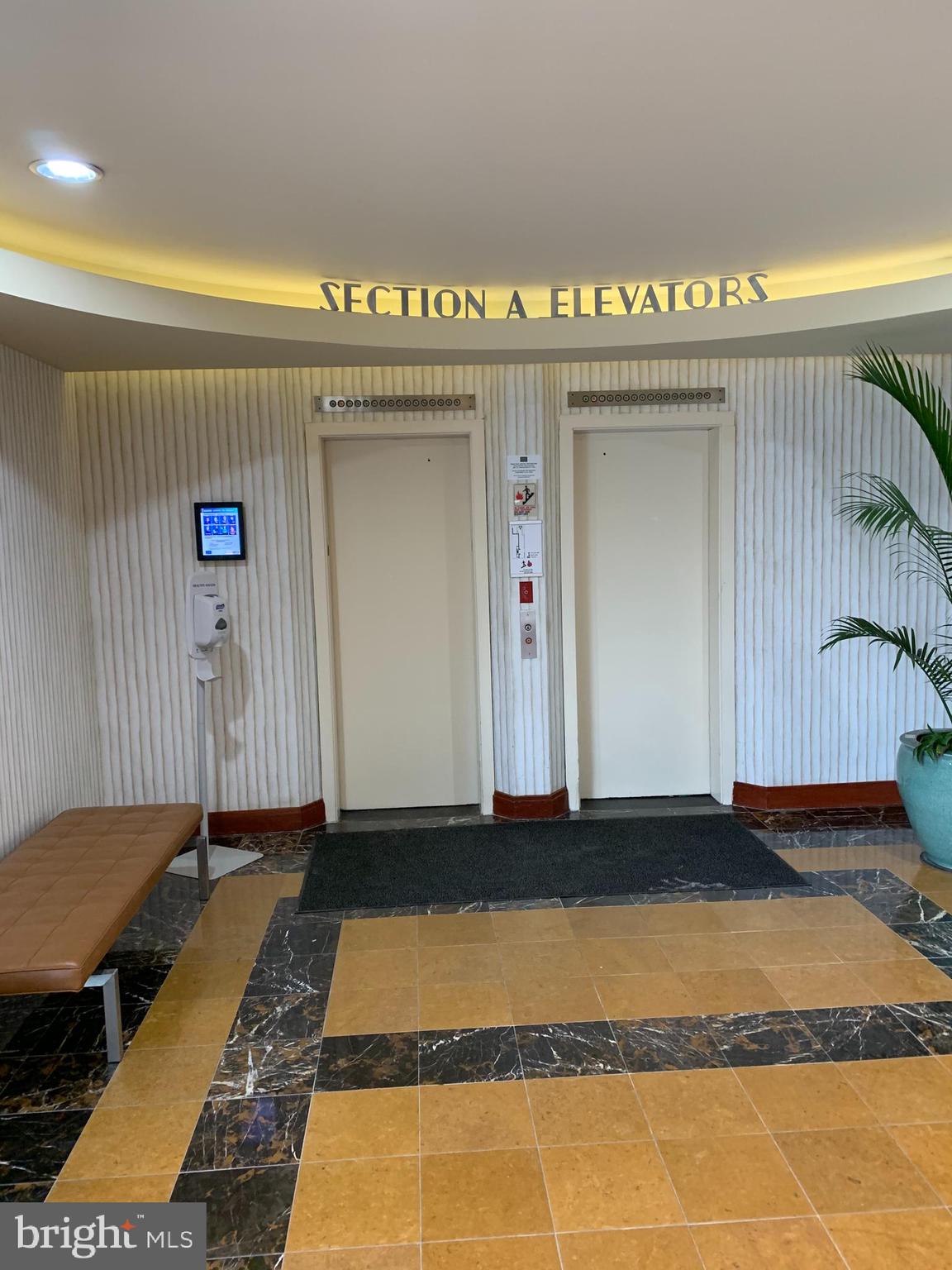 FAIRMOUNT - Residential Lease