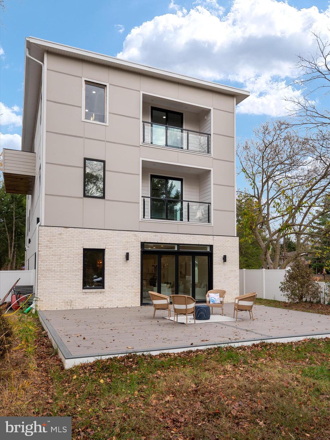 MAGOTHY SHORES - Residential