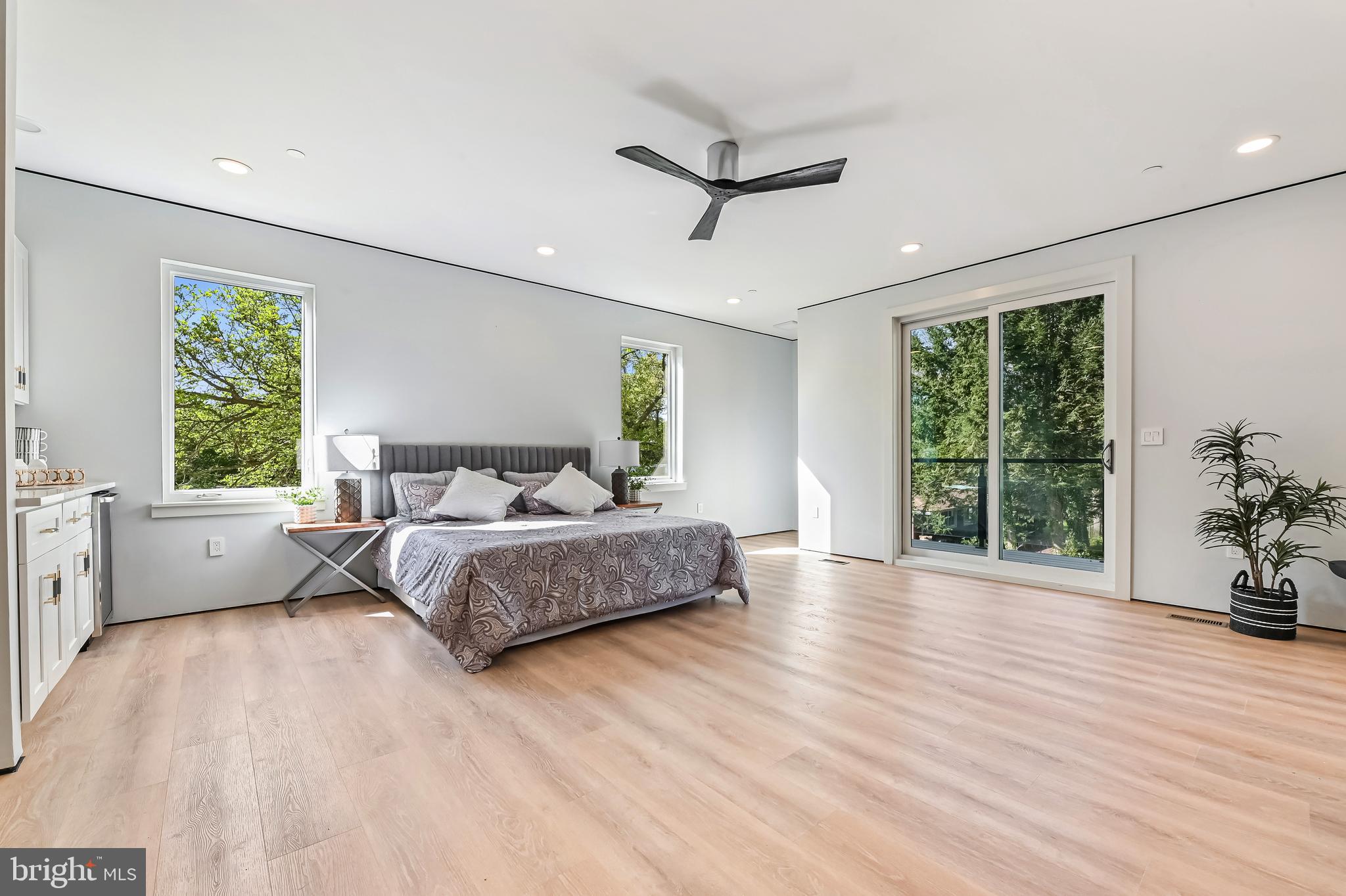 MAGOTHY SHORES - Residential