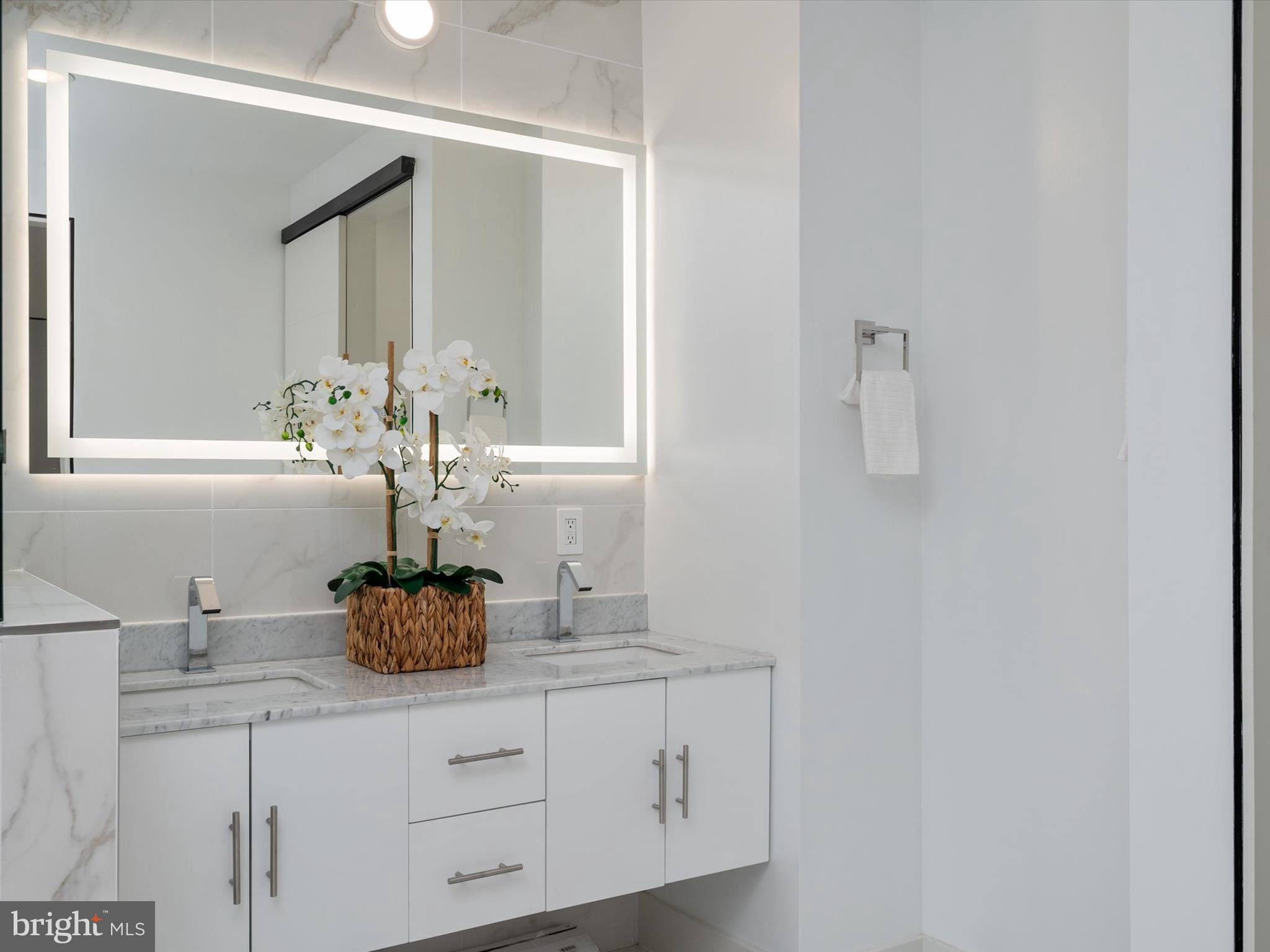 MAGOTHY SHORES - Residential