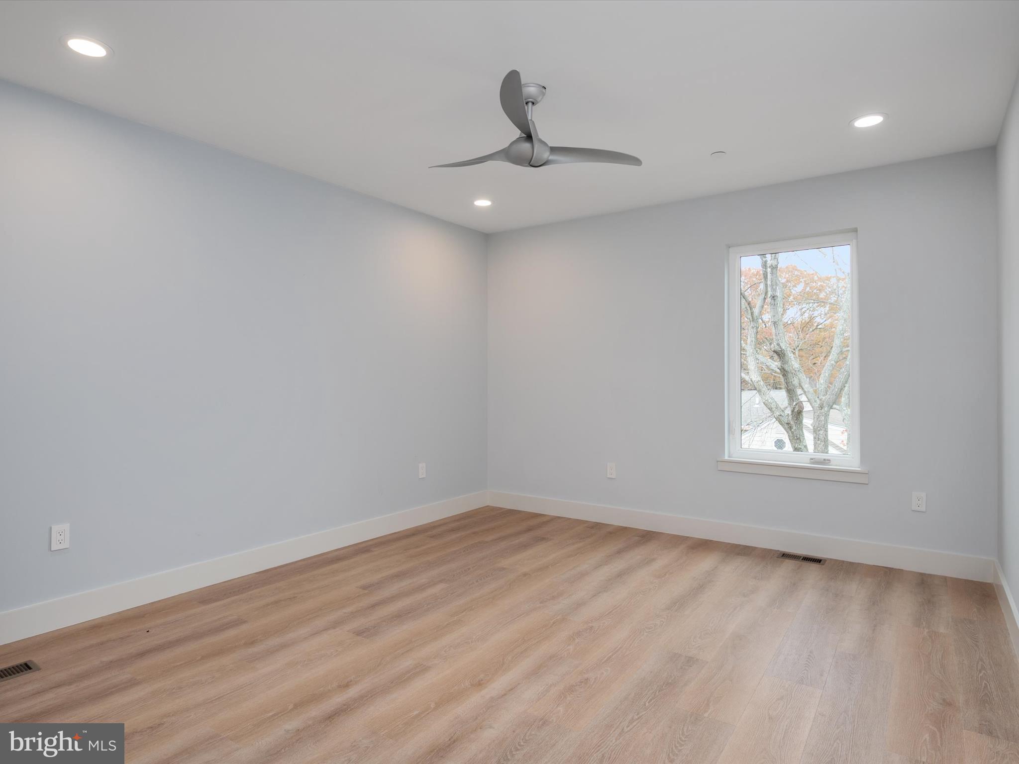 MAGOTHY SHORES - Residential