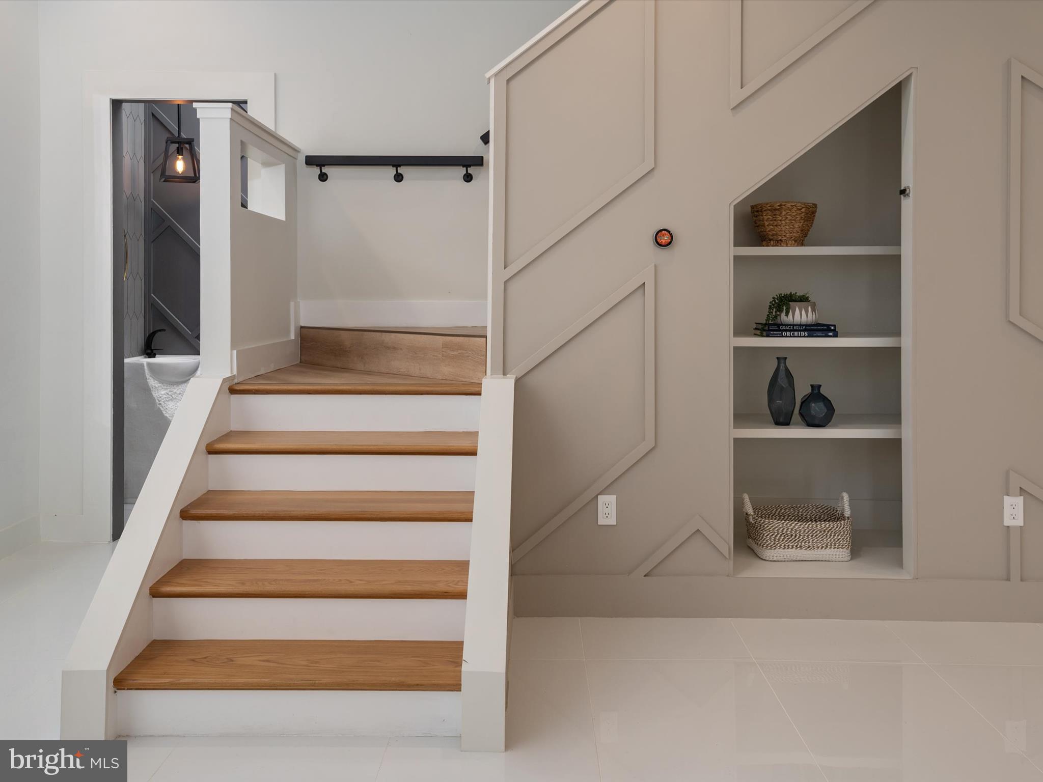 MAGOTHY SHORES - Residential