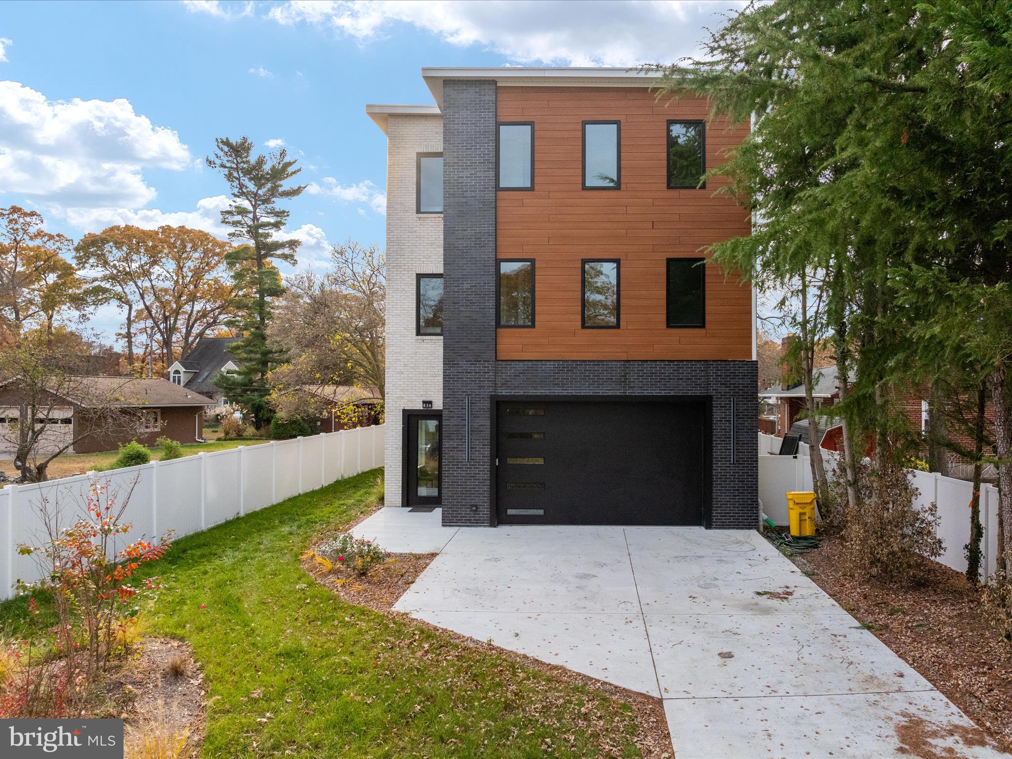 MAGOTHY SHORES - Residential