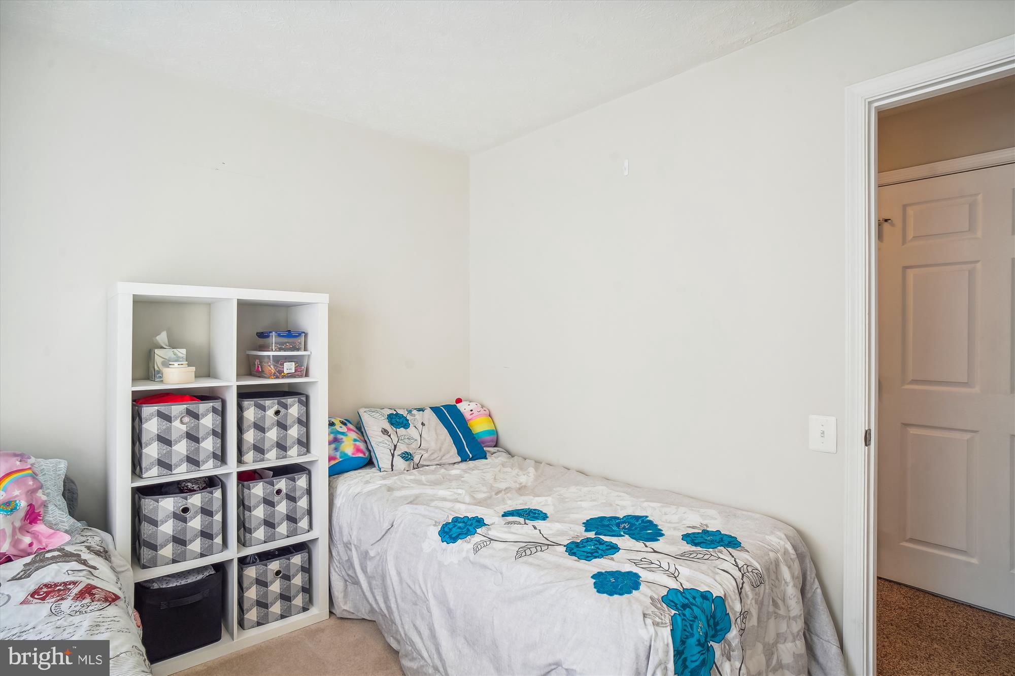 SPRING RIDGE - Residential