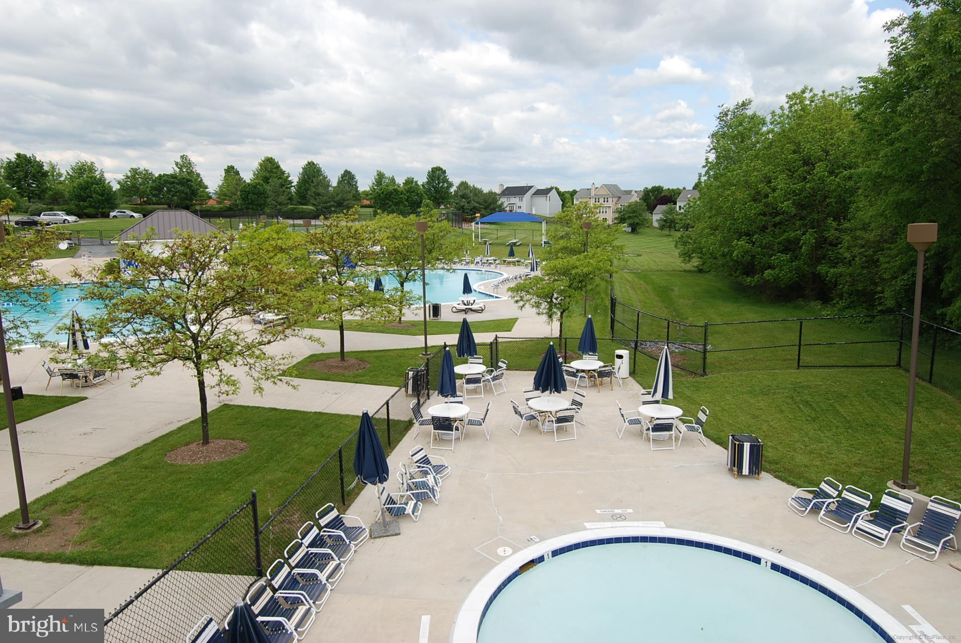 SPRING RIDGE - Residential