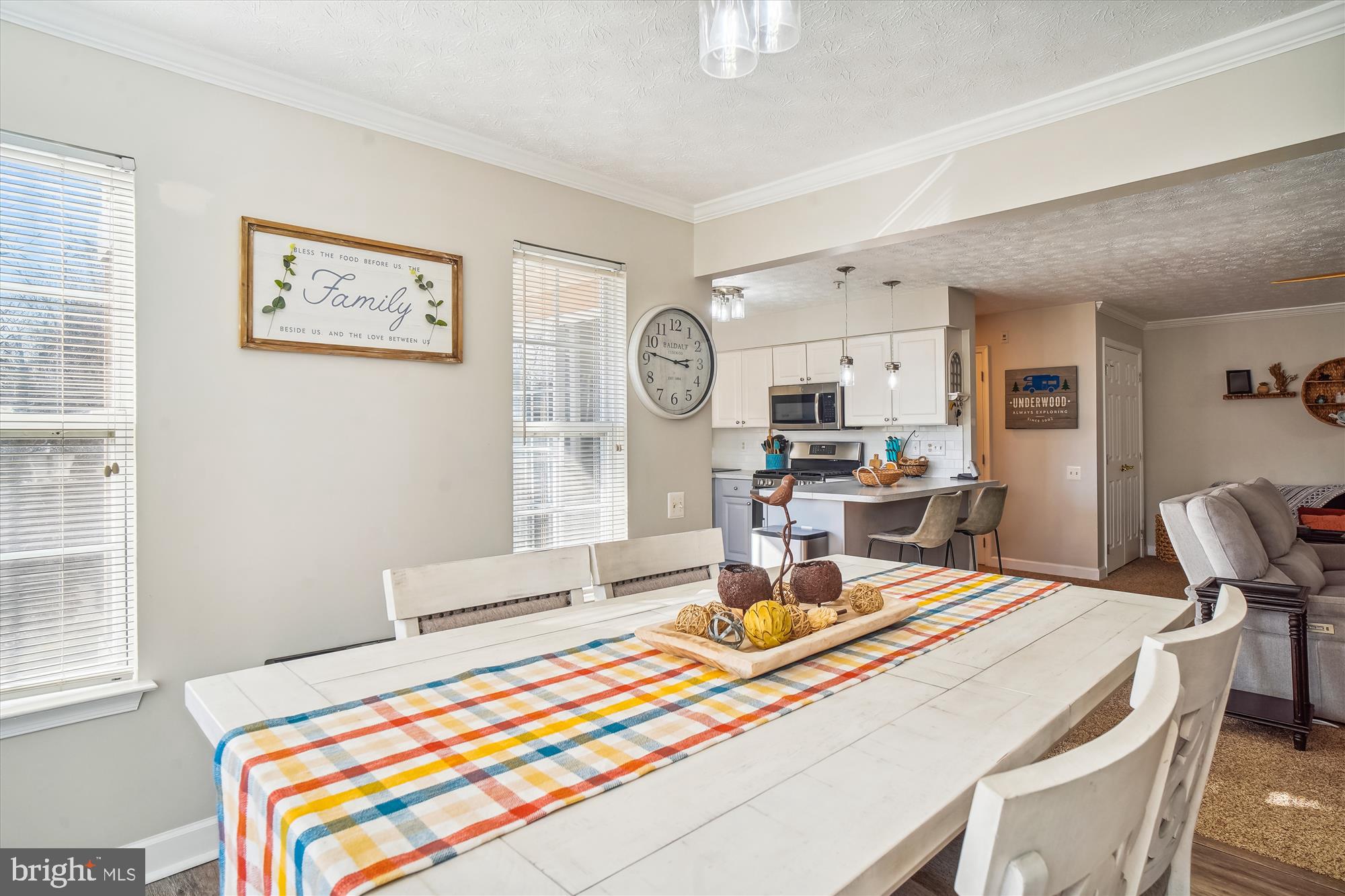 SPRING RIDGE - Residential