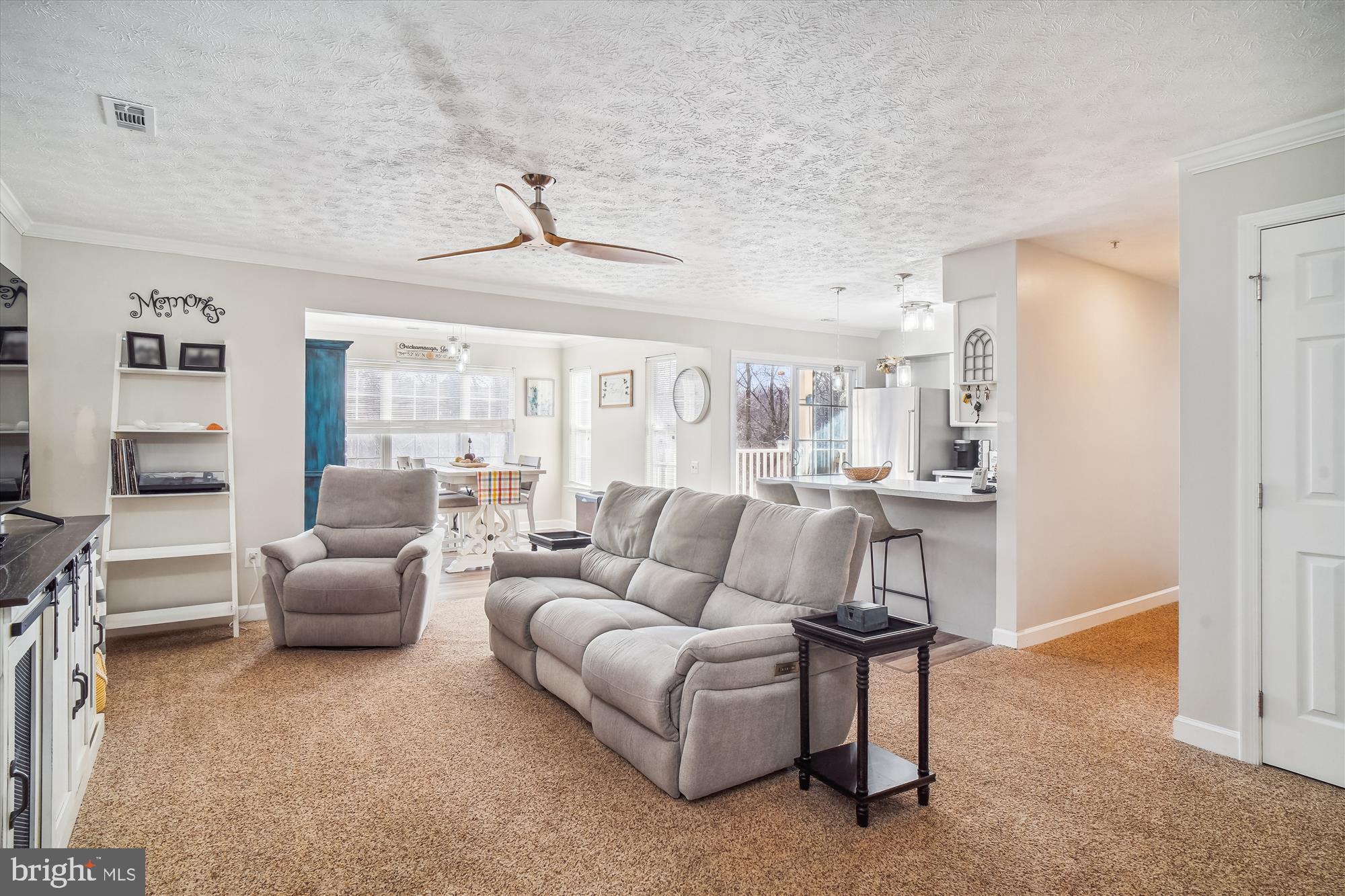 SPRING RIDGE - Residential