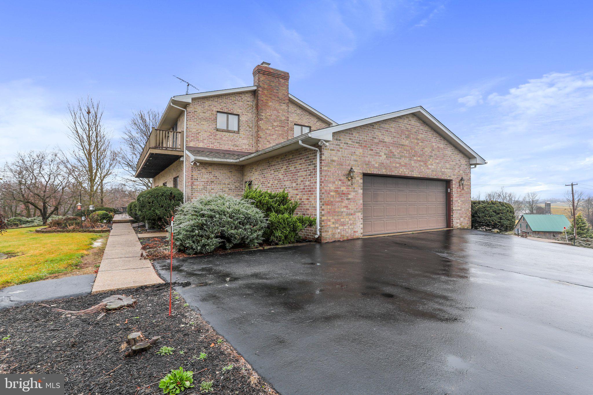 WAYNE HEIGHTS - Residential