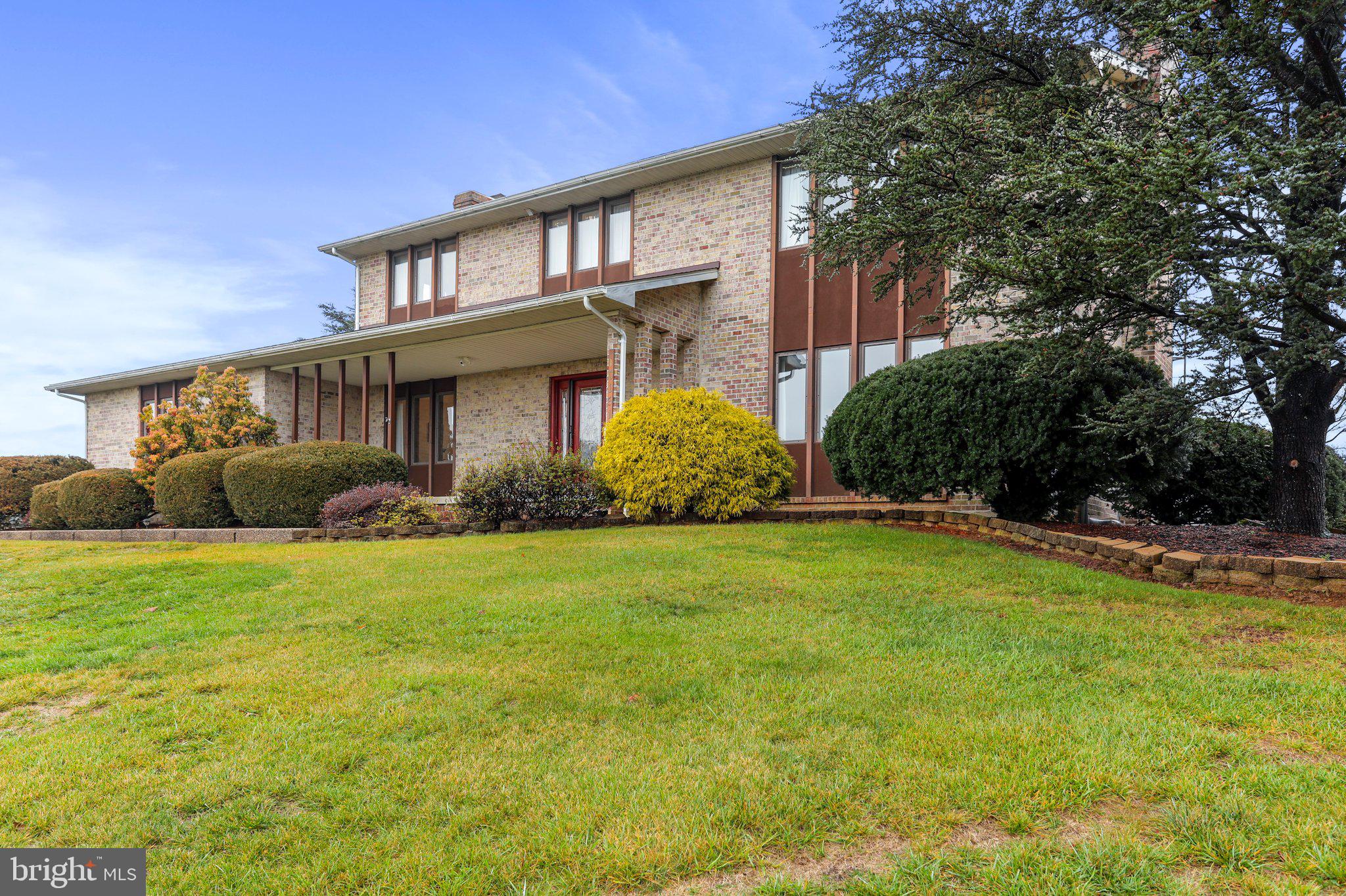 WAYNE HEIGHTS - Residential