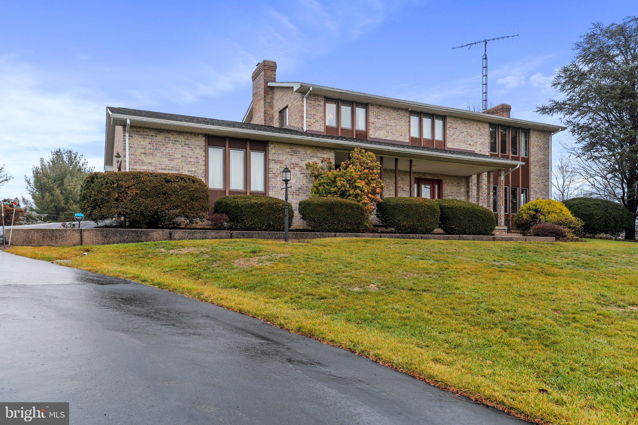 WAYNE HEIGHTS - Residential