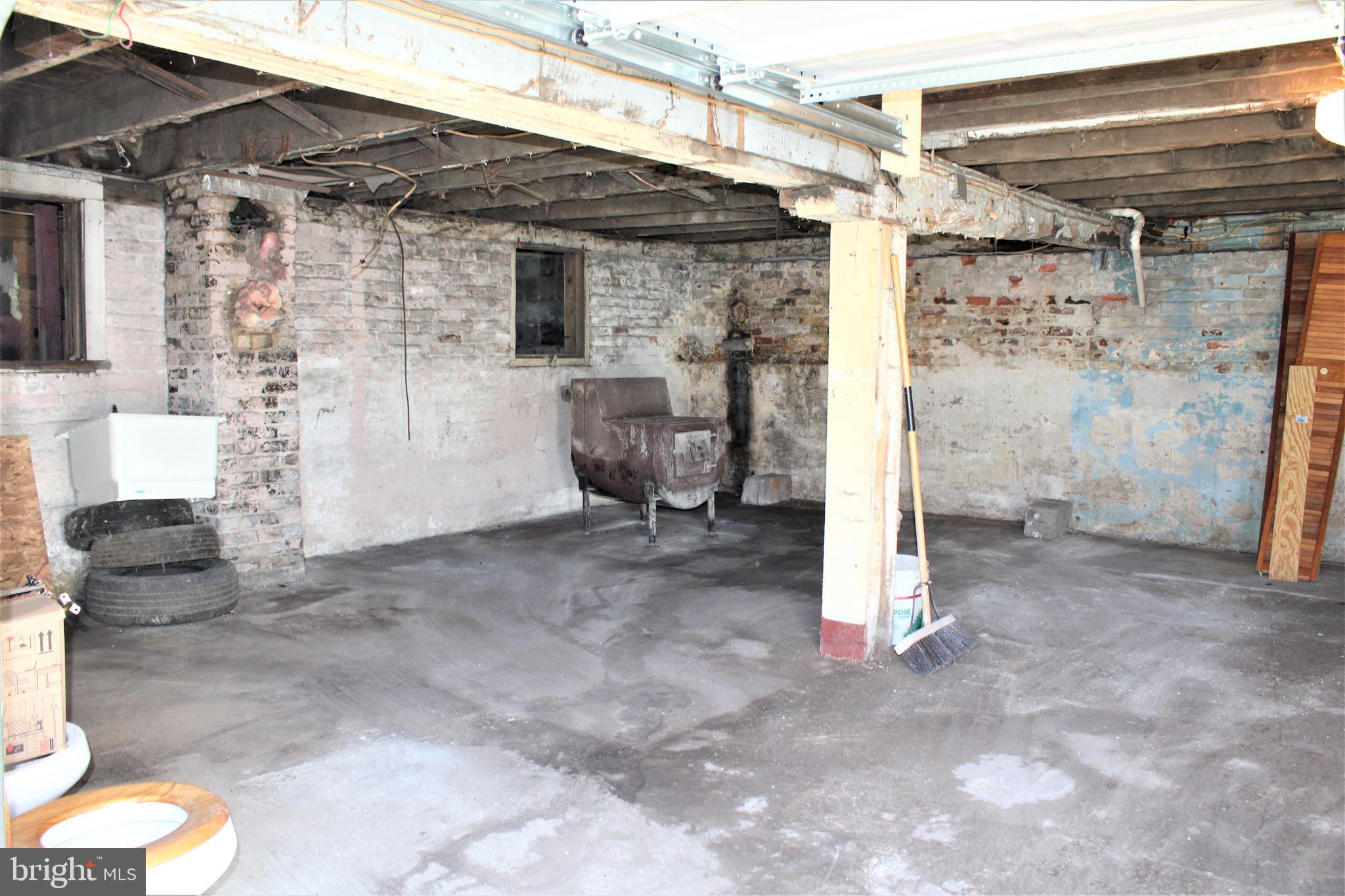 HOMEWOOD - Residential