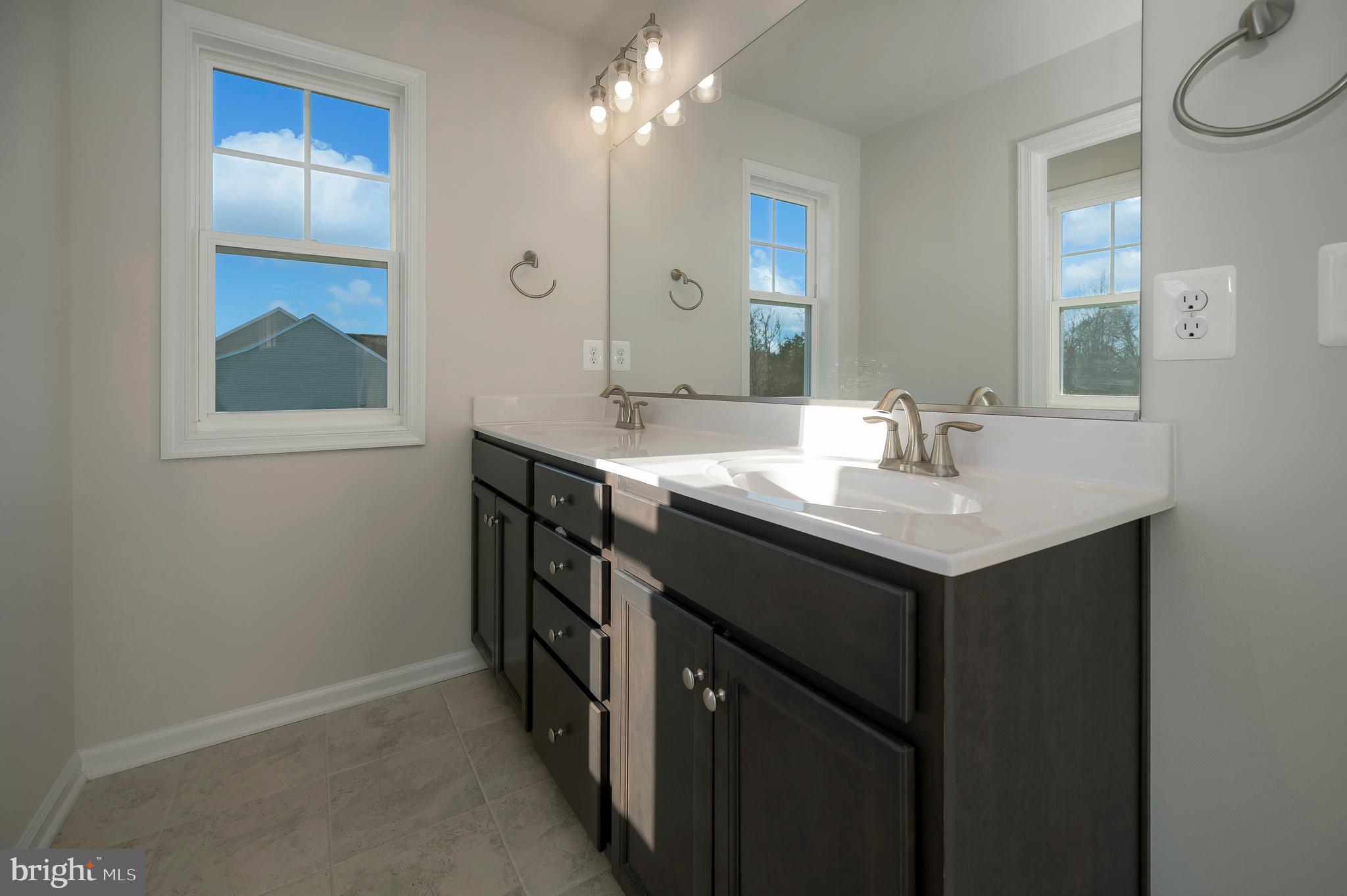 LIBERTY HALL - Residential