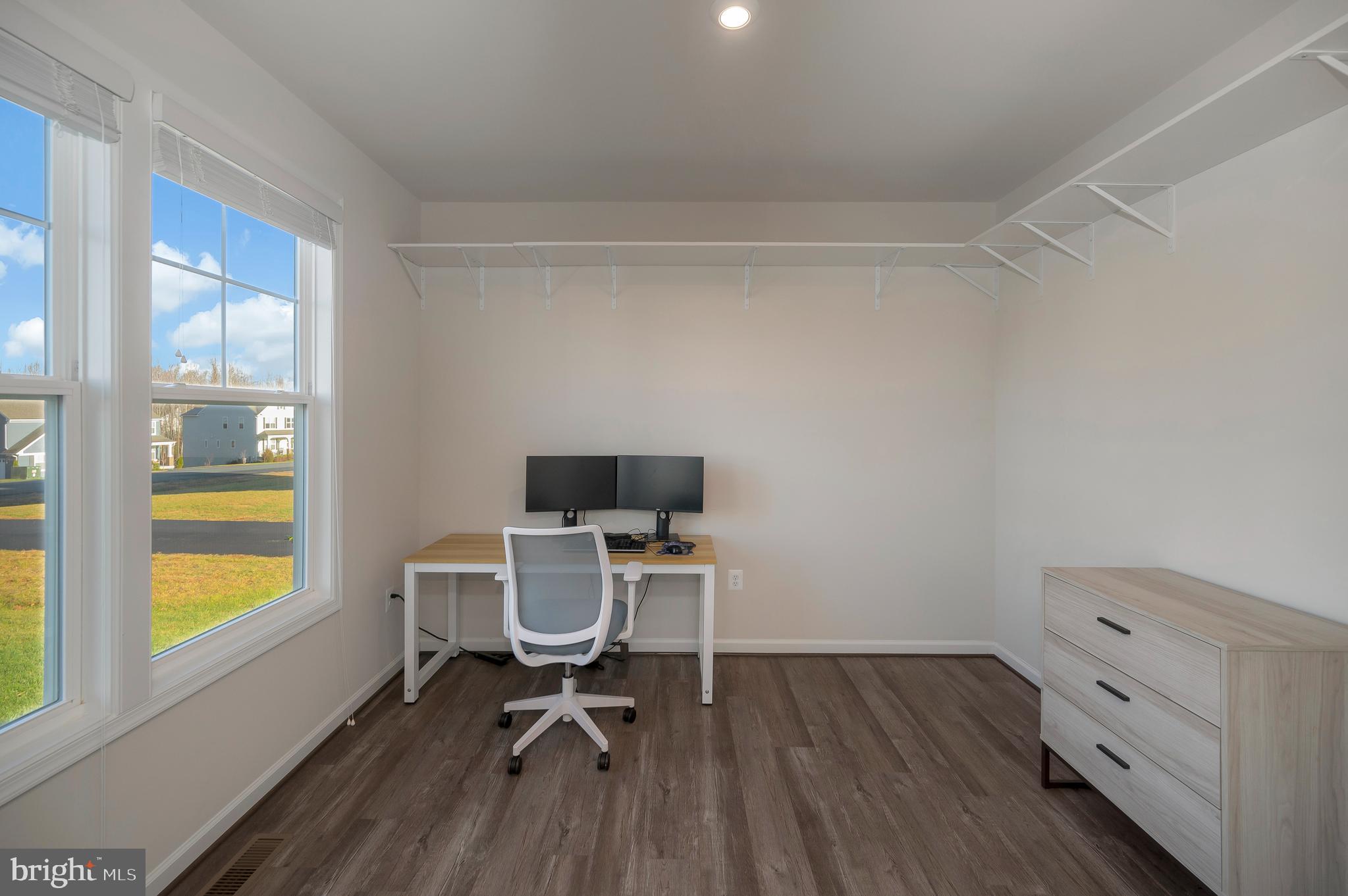 LIBERTY HALL - Residential