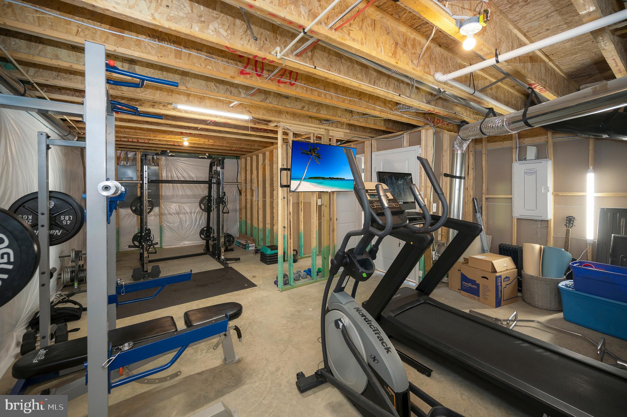 LIBERTY HALL - Residential