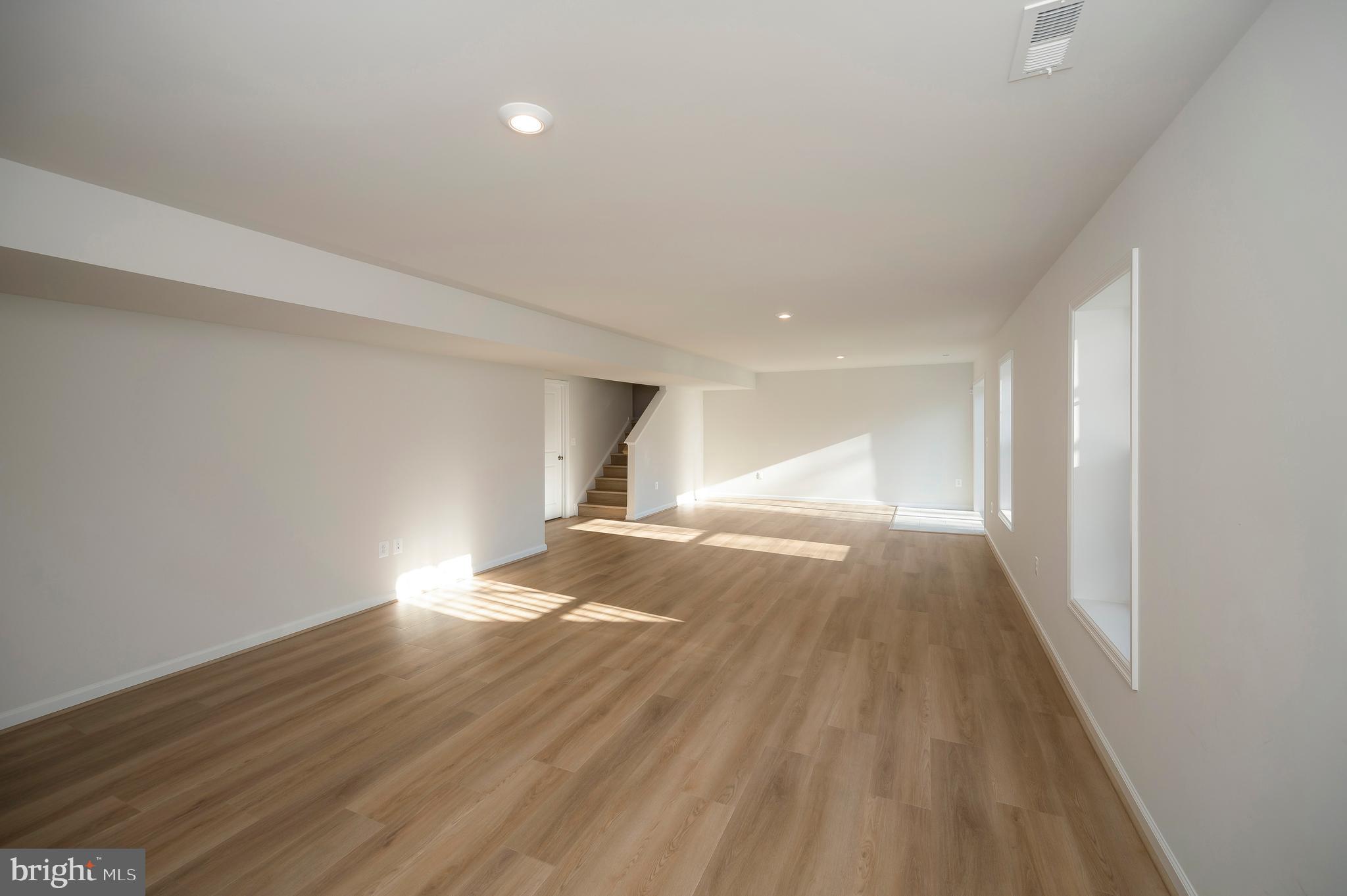 LIBERTY HALL - Residential